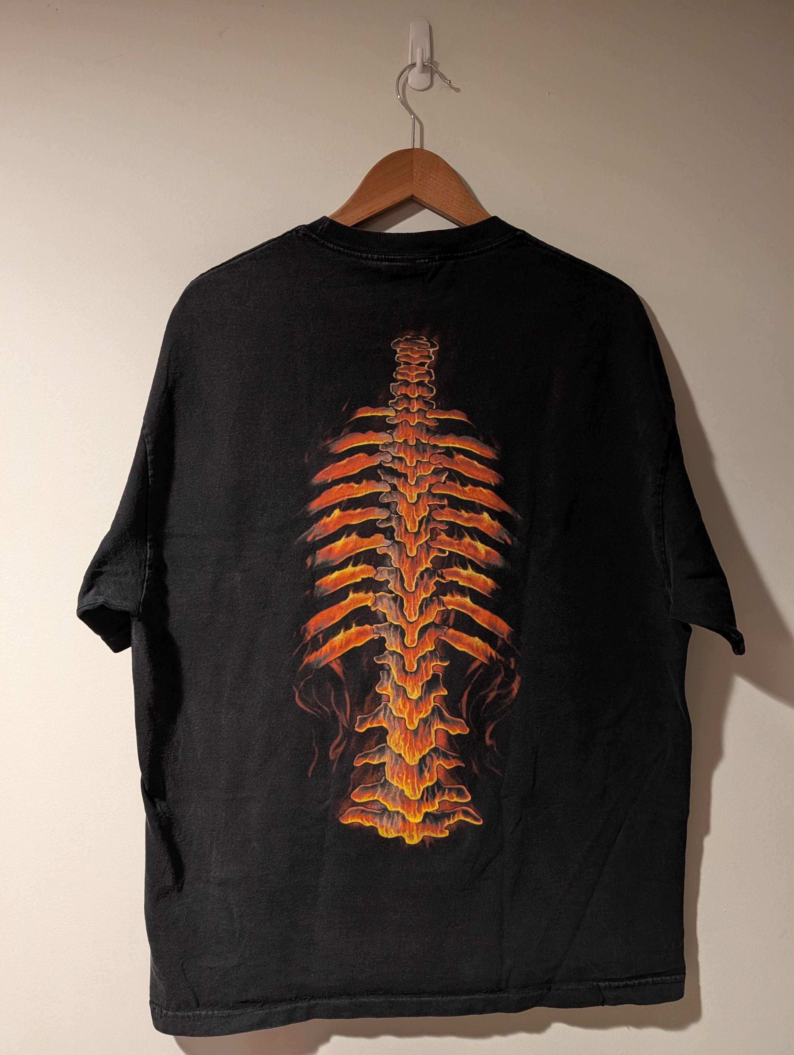Liquid Blue Exile Flaming Skull Skeleton Rib Cage Vintage Goth T-Shirt Size US XL / EU 56 / 4 - 6 Thumbnail