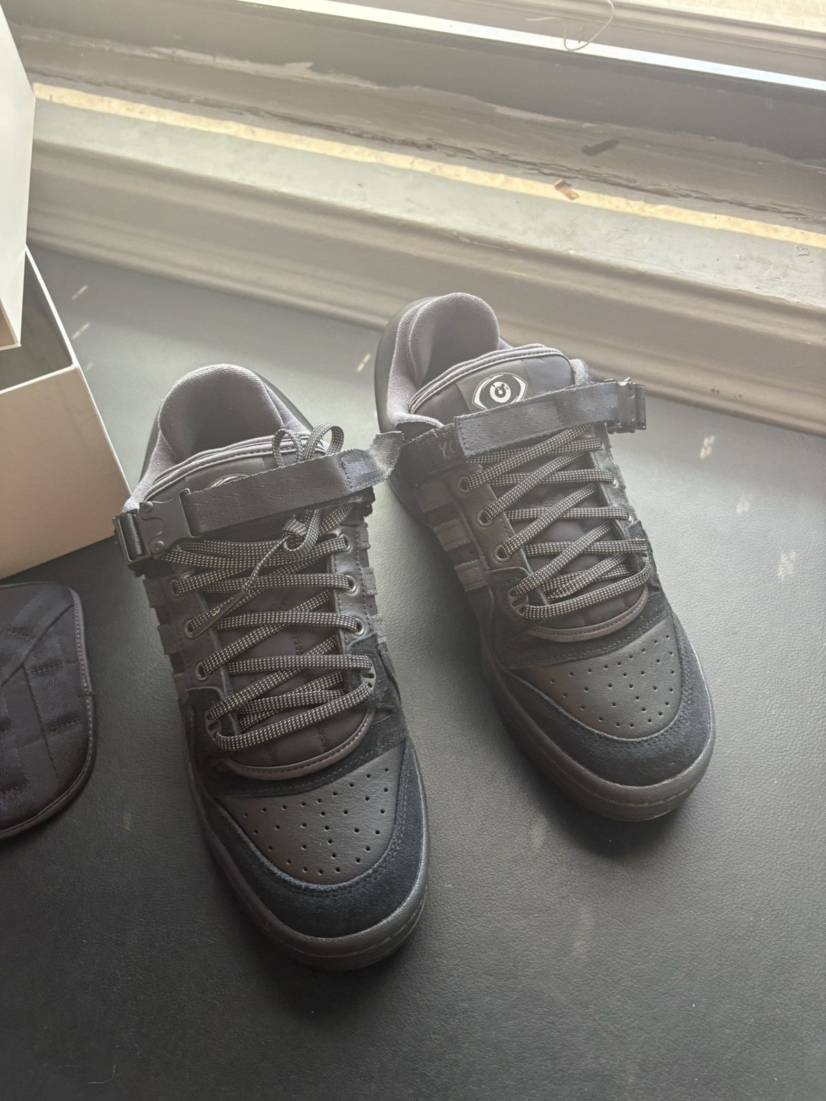 Adidas Bad Bunny Forum Size US 10.5 / EU 43-44 - 1 Thumbnail