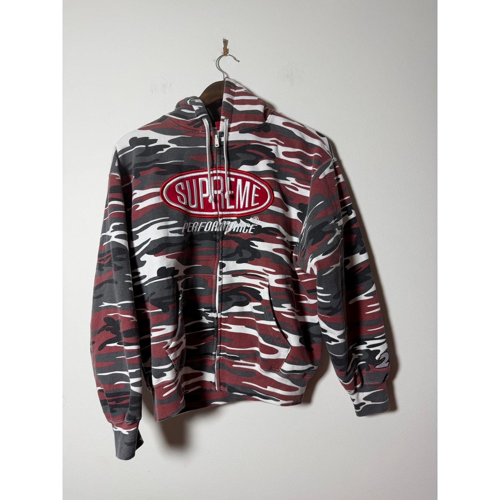 Supreme Supreme Performance Zip Up Hooded Sweatshirt Size US S / EU 44-46 / 1 - 1 Thumbnail