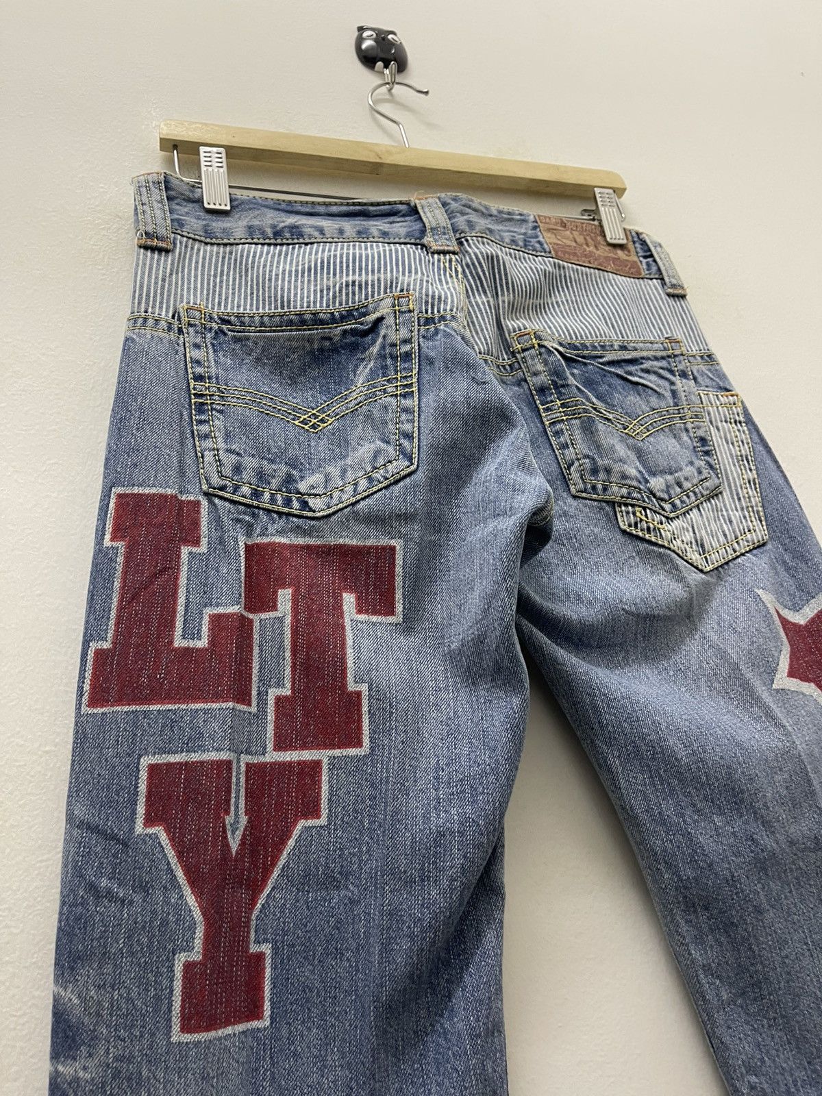 Japanese Brand Rare Vintage LTY Lala Tasty Surf Hickory Stripe Denim Size US 29 - 4 Thumbnail