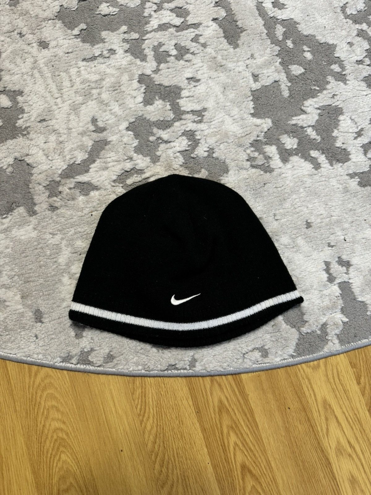 Nike × Vintage Vintage Nike Reversible Black Stripped Hat White Swoosh Size ONE SIZE - 5 Thumbnail