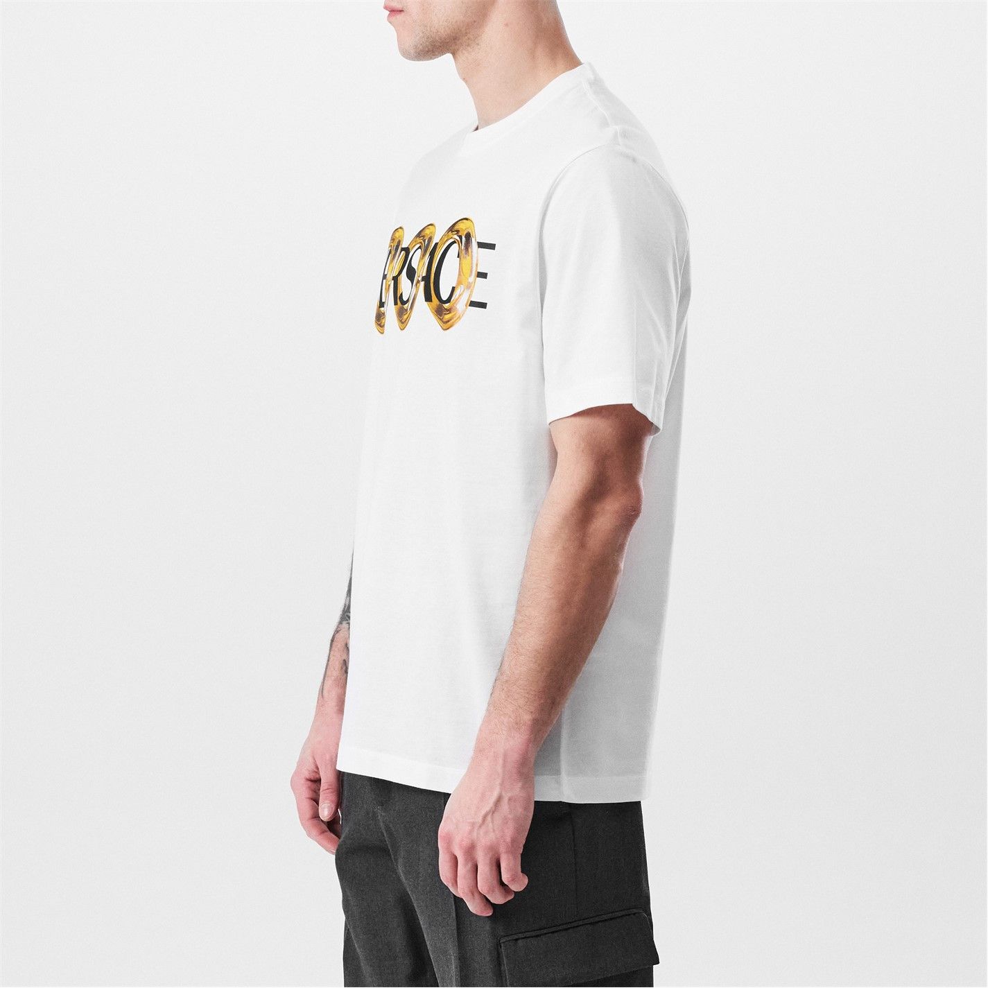 Versace o1g2r1mq0526 Ring Graphic T-Shirt in White Size US M / EU 48-50 / 2 - 5 Thumbnail