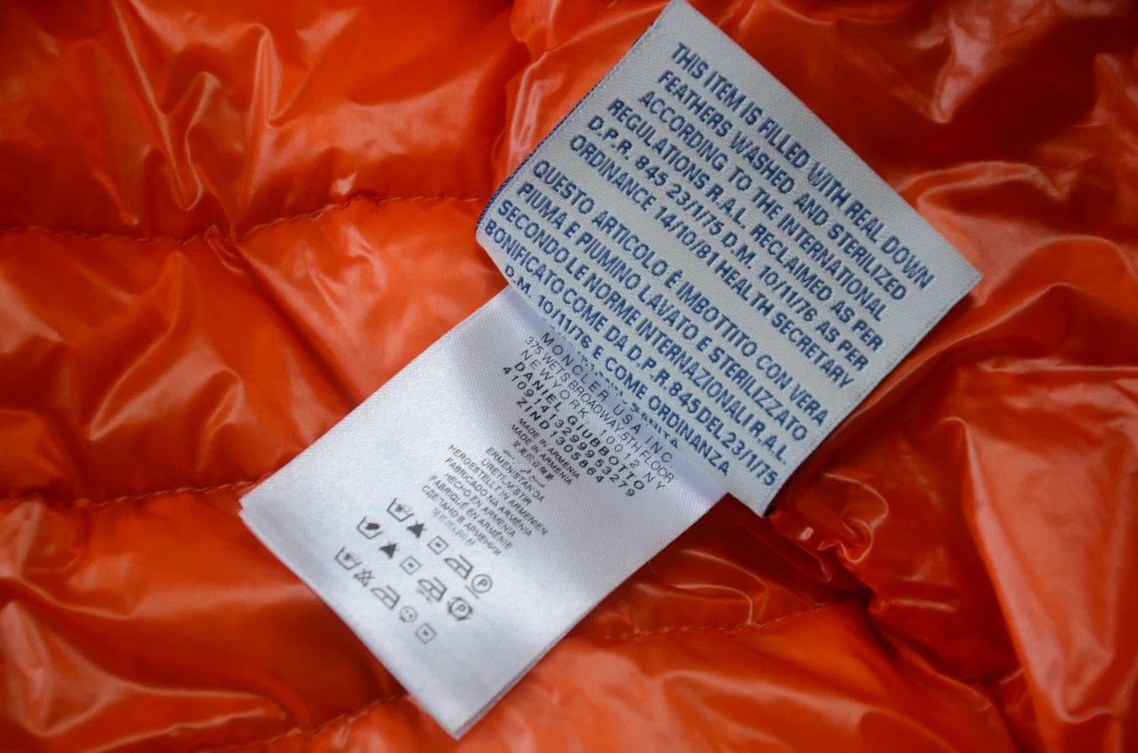 Moncler Moncler orange lightweight down logo S unisex jacket Size US S / EU 44-46 / 1 - 8 Thumbnail