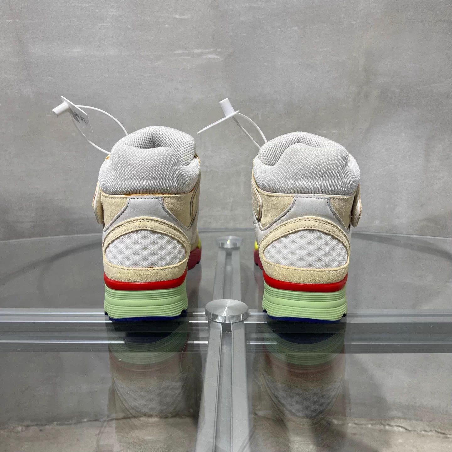 Chanel Chanel Classic CC White Women's Sneakers 37.5 Size US 6.5 / IT 36.5 - 6 Thumbnail