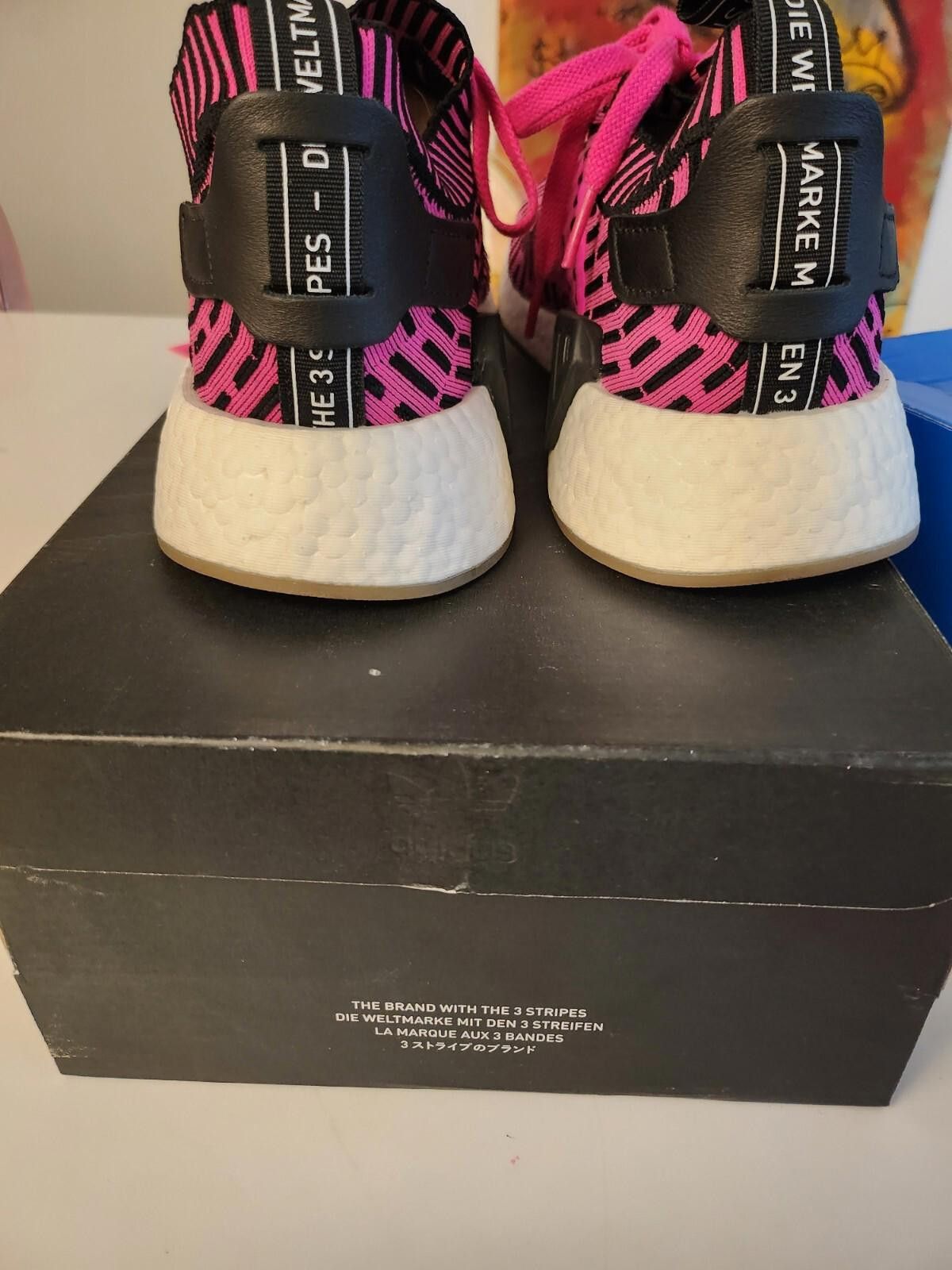 Adidas Adidas NMD R2 Primeknit Japan Shock Pink Athletic Shoe 10.5 Size US 10.5 / EU 43-44 - 9 Thumbnail