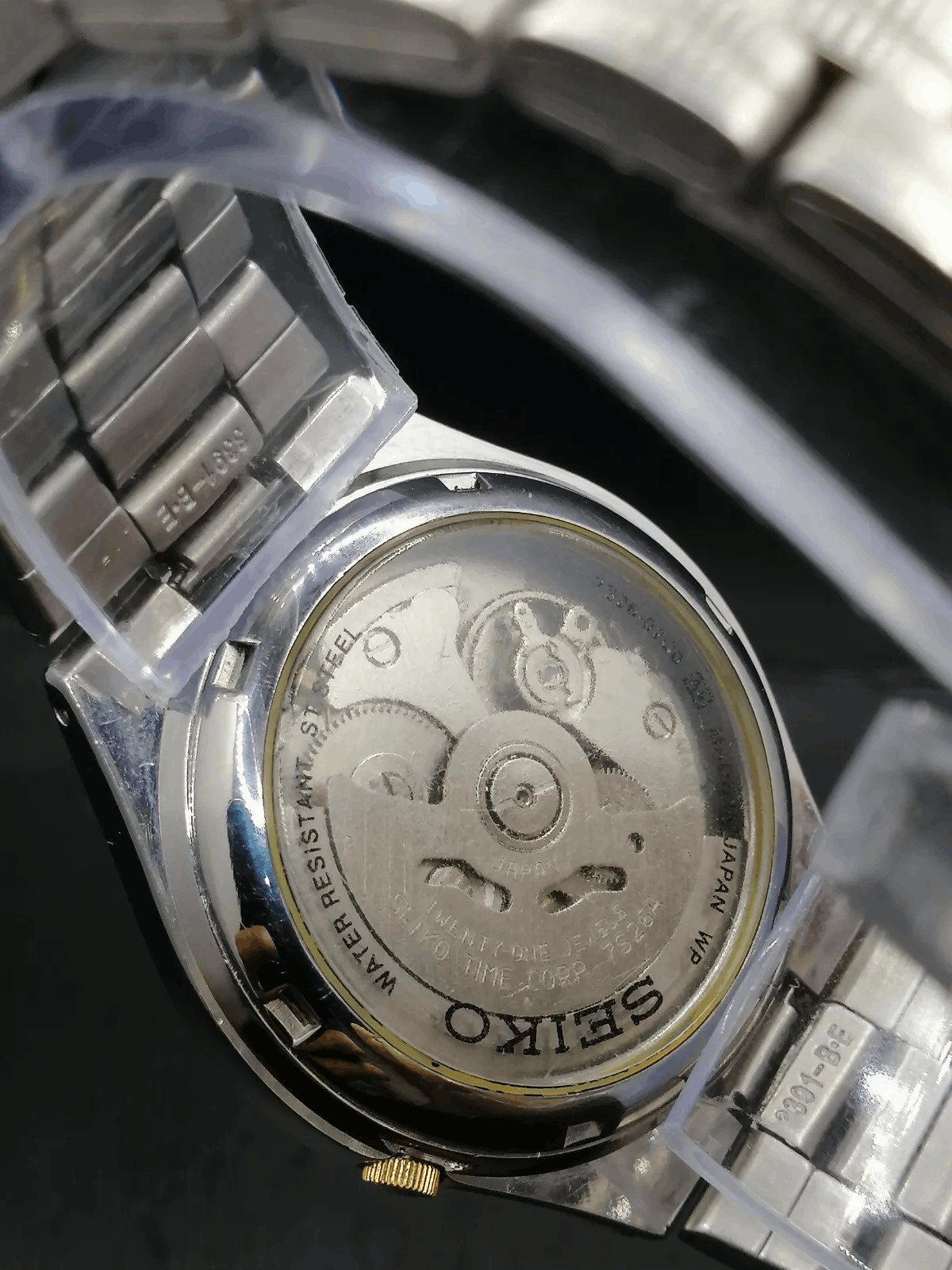 Seiko Seiko5 Automatic Day/Date Men's wrist watch Japan Size 36 - 8 Thumbnail
