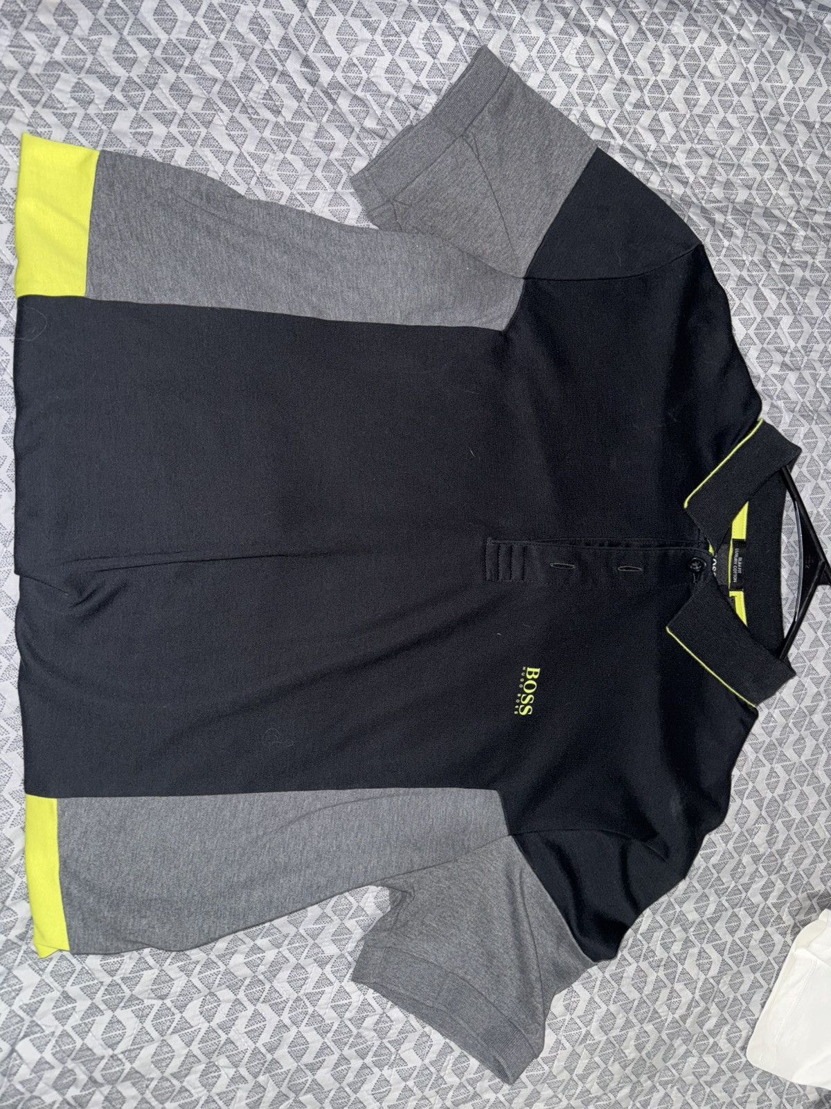 Hugo Boss Designer tee Size US M / EU 48-50 / 2 - 1 Thumbnail