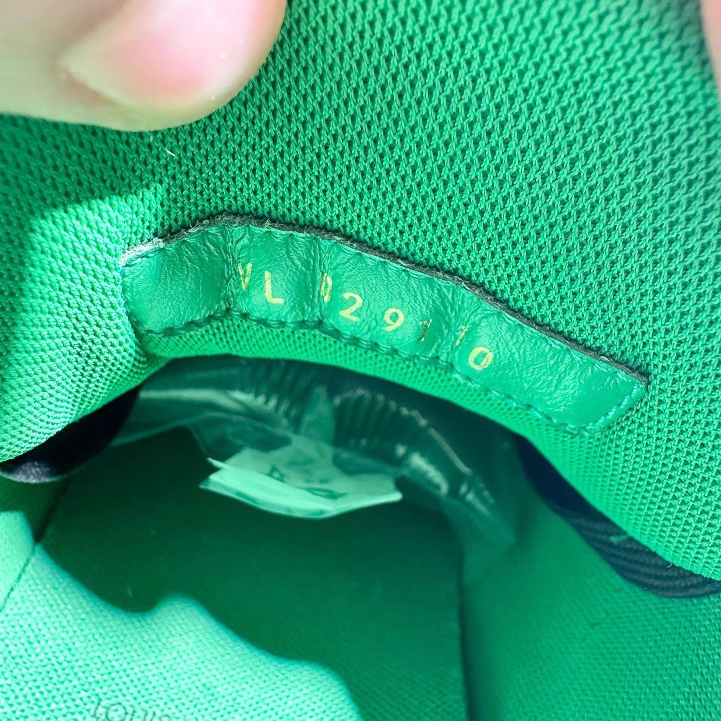 Louis Vuitton LV Trainer Black Green Sneakers - Size 10/44 Size US 10 / EU 43 - 6 Thumbnail