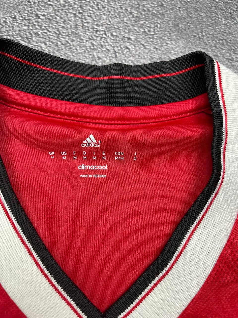 Adidas Manchester United 2015/2016 Adidas Home Shirt Size M Size US M / EU 48-50 / 2 - 2 Thumbnail