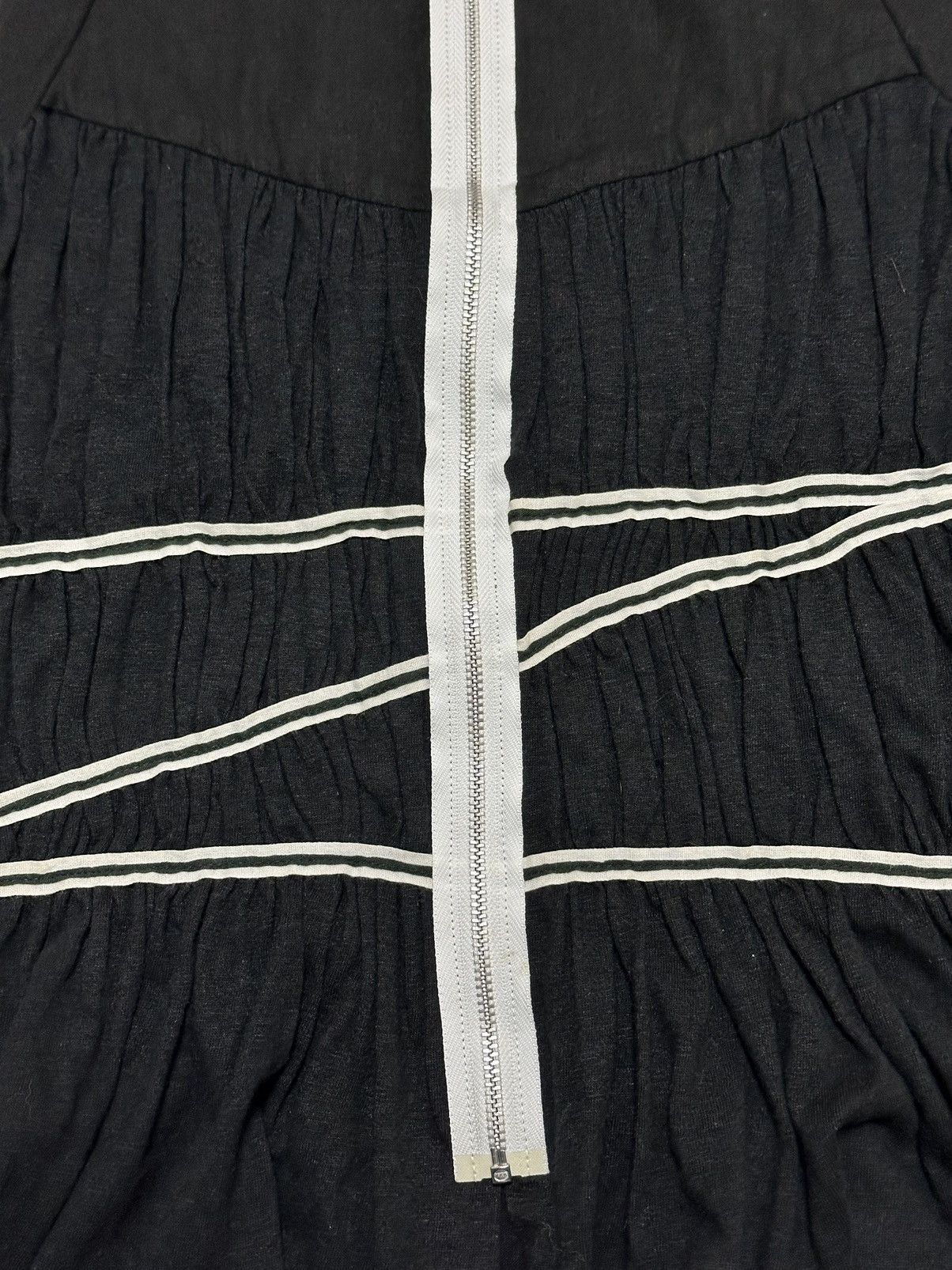 Undercover UNDERCOVER Spring Summer 2003 "Scab" Patchwork Tank Top Size S / US 4 / IT 40 - 4 Thumbnail