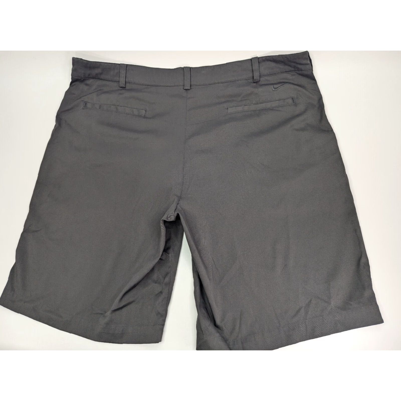 Nike **Nike Mens Golf Shorts 40 Regular Fit Dri-Fit Black Flat Front** User: ### Nike Mens 40 Dri-Fit Golf Shorts Black Flat Front Regular Fit Size US 40 / EU 56 - 6 Thumbnail