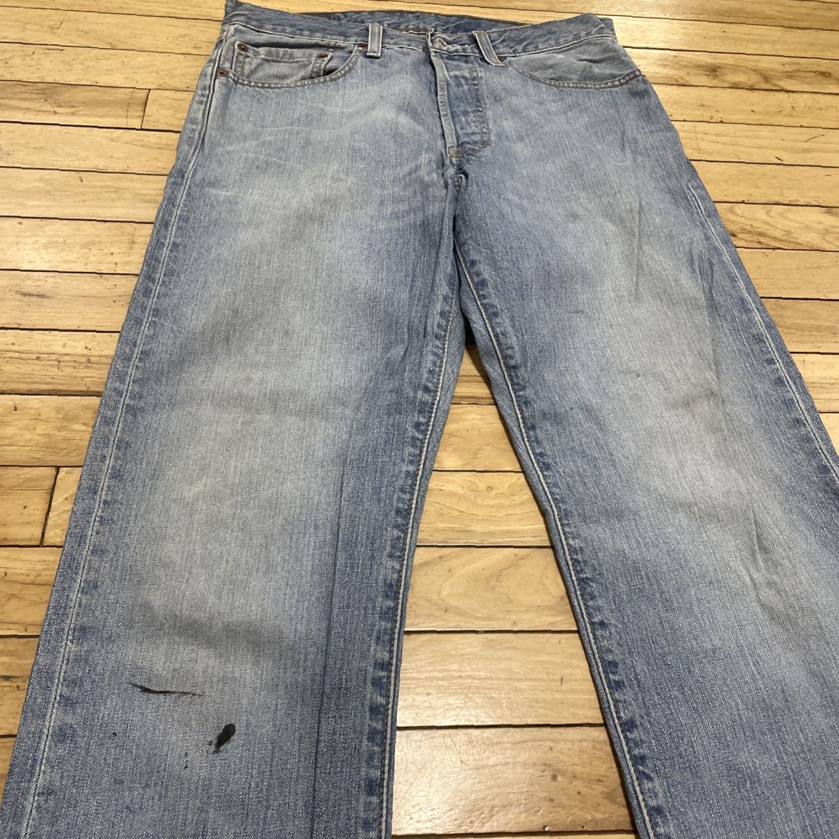 Levi's VINTAGE Levi's 501xx Jeans Men 32 Streetwear Paint Grunge Rivet Blue 30x32 Jeans Mens Blue 501xx Y2K Streetwear Distressed Button Fly Size US 32 / EU 48 - 3 Thumbnail