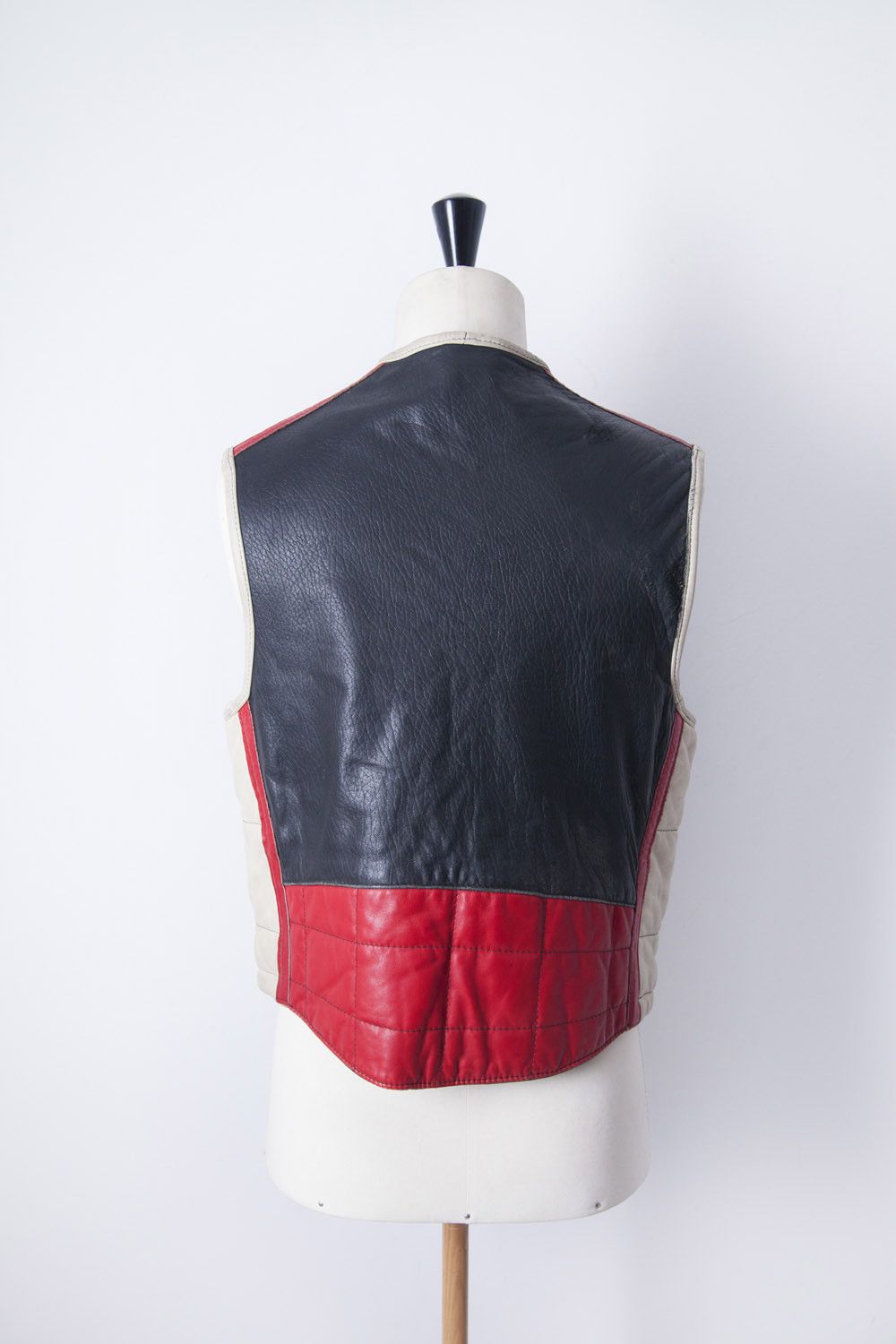 Vintage 1990's riding leather vest Size US S / EU 44-46 / 1 - 4 Thumbnail