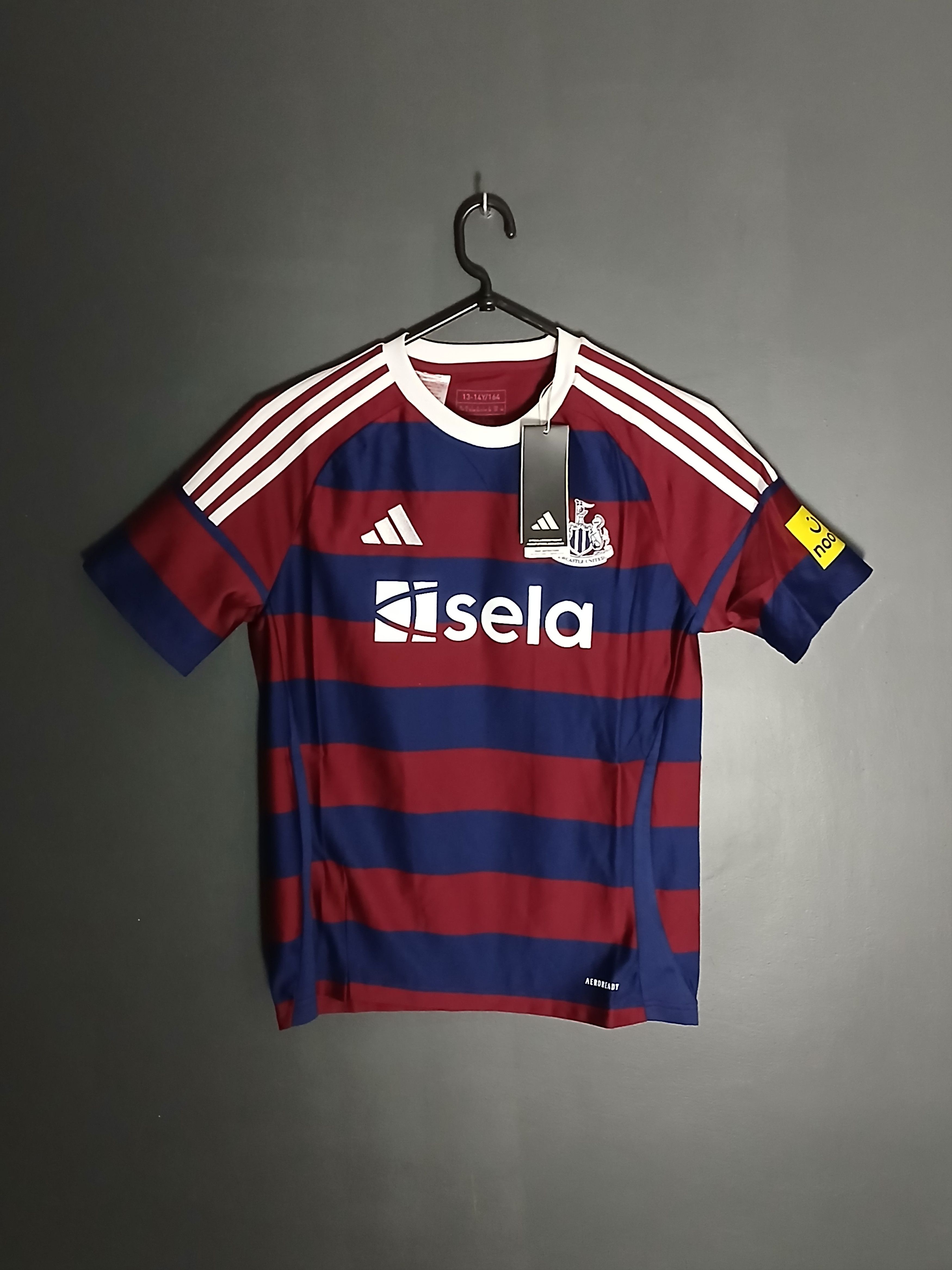 Adidas KIDS Newcastle United 24/25 Away Football Jersey T-Shirt Size US S / EU 44-46 / 1 - 1 Thumbnail