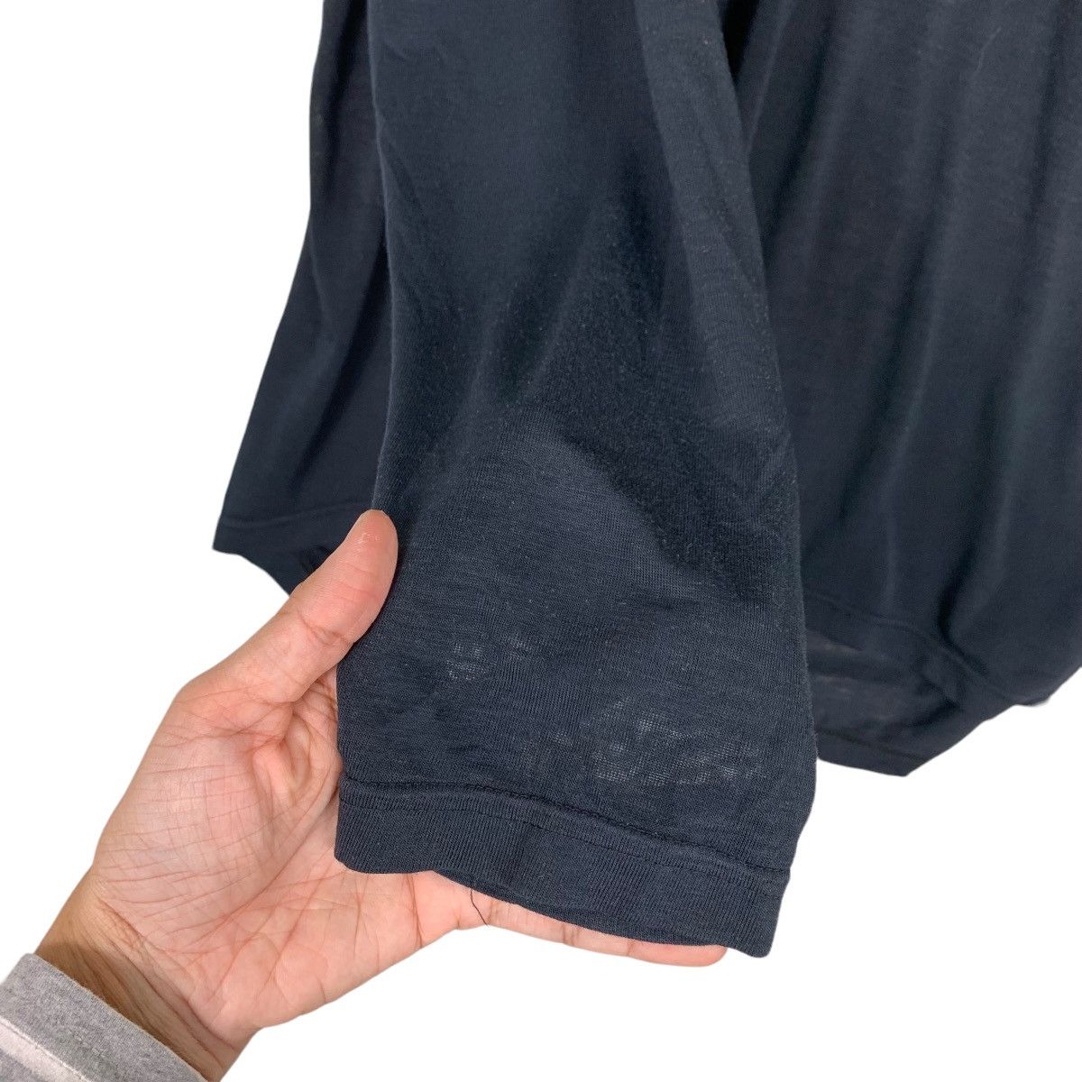 The North Face TNF Embroidery Small Logo Long Sleeve Thin Tees #0346-C16 Size US L / EU 52-54 / 3 - 11 Thumbnail