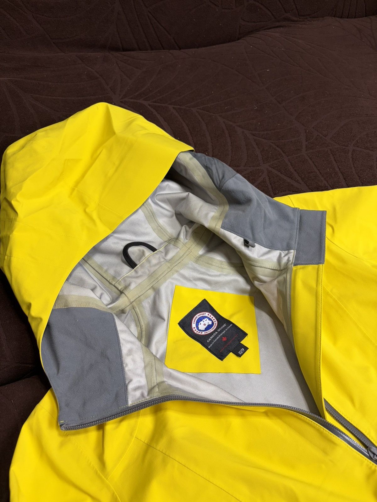 Canada Goose CANADA GOOSE CANYON SHELL RAIN JACKET for FEMME Size S / US 4 / IT 40 - 7 Thumbnail