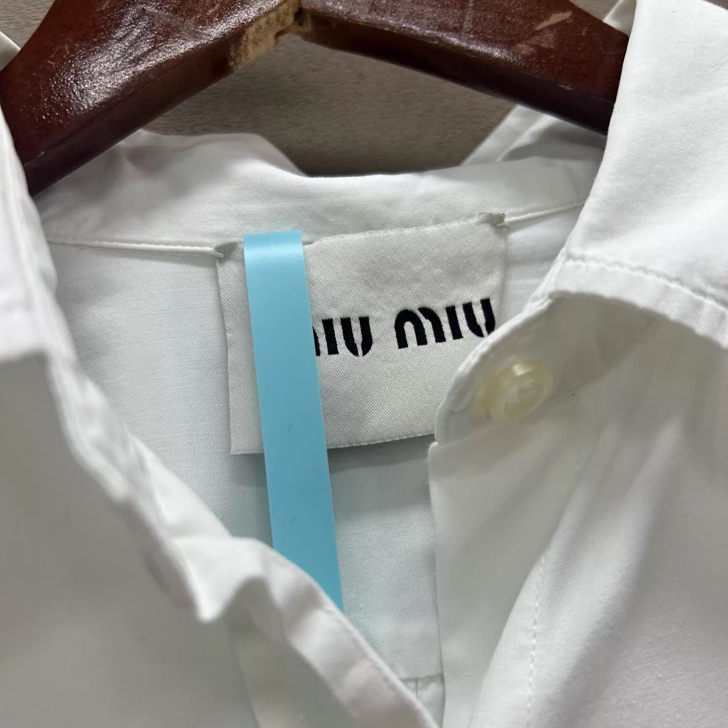 Miu Miu MIUMIU women's classic white shirt 38 99 new Size XS / US 0-2 / IT 36-38 - 3 Thumbnail
