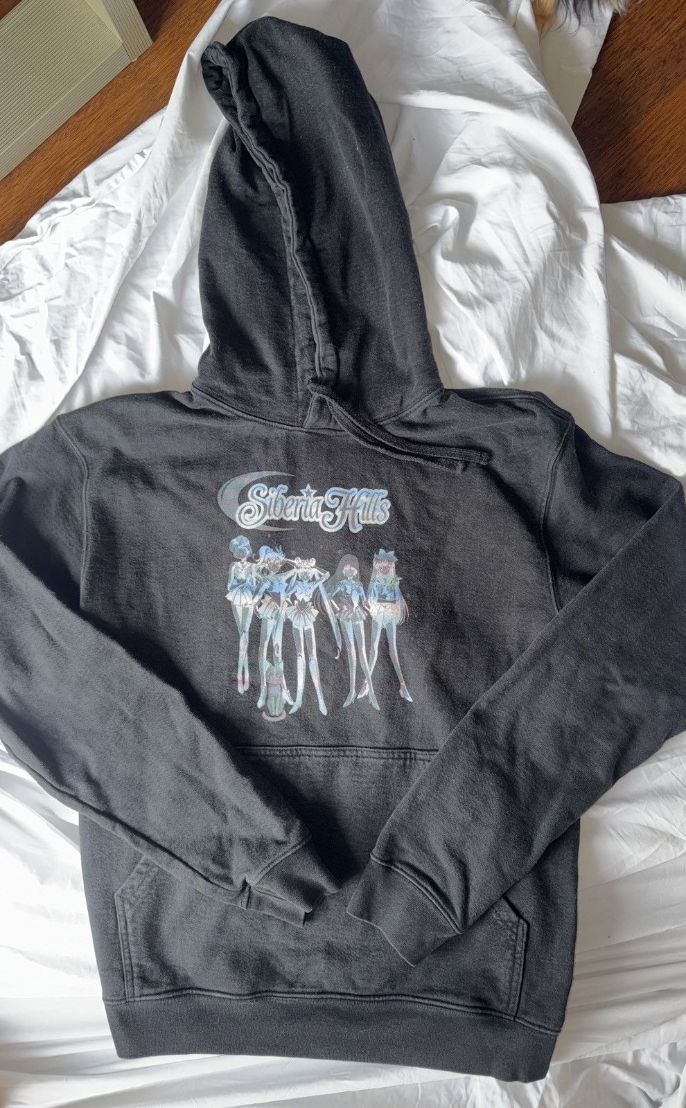 Siberia Hills Siberia Hills Sailor Moon Holo Hoodie size M Size US M / EU 48-50 / 2 - 1 Thumbnail