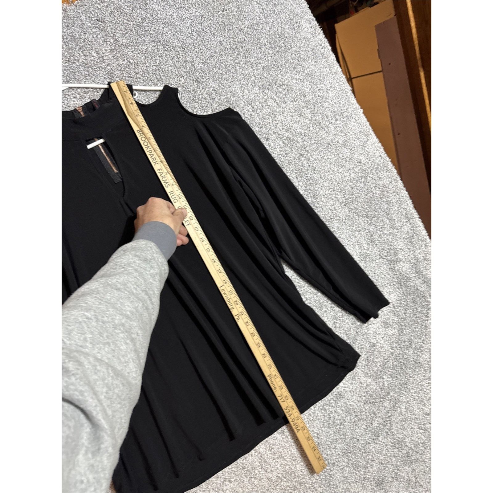 Other Retro Y2K Top Women 1X Plus Cold Shoulder Keyhole Mob Wife Size XL / US 12-14 / IT 48-50 - 2 Thumbnail
