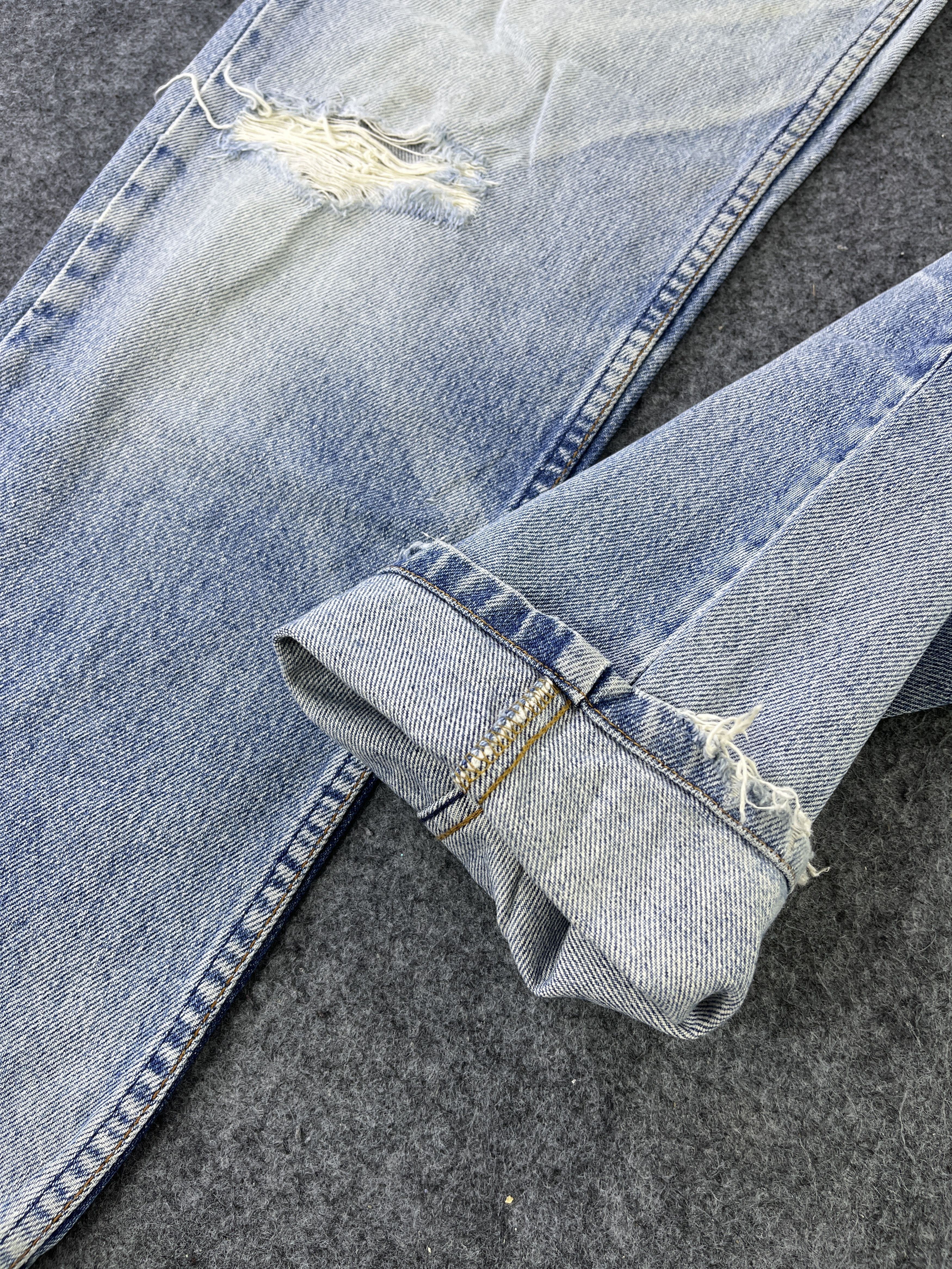 Levi's Vintage Levis Distressed Stone Wash Jeans - J824 Size US 30 / EU 46 - 9 Thumbnail