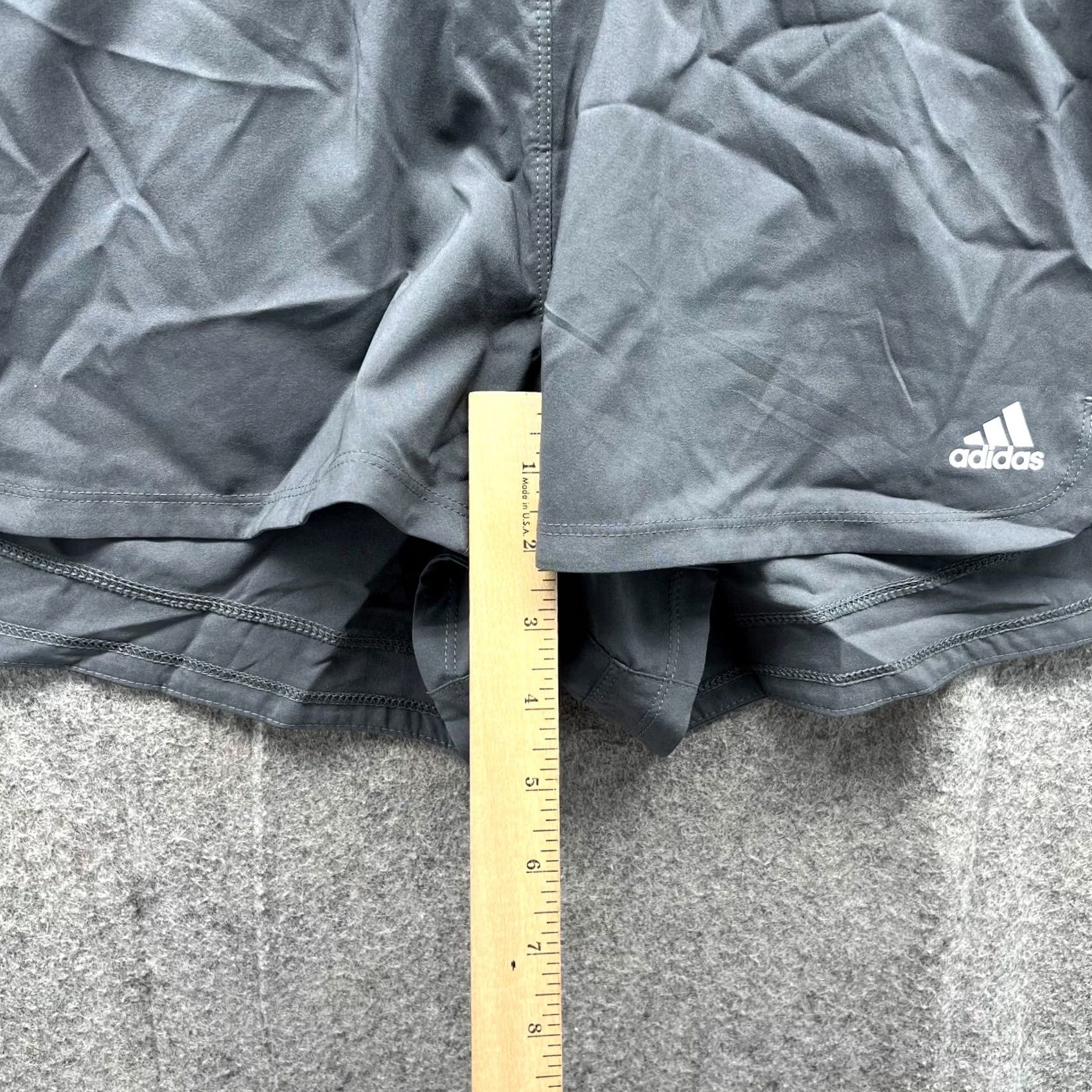 Adidas Adidas Shorts Women L Gray Pacer 3-Stripes Woven Primegreen Running Gym Regular Inseam 5 in Size 36" / US 14 / IT 50 - 5 Thumbnail