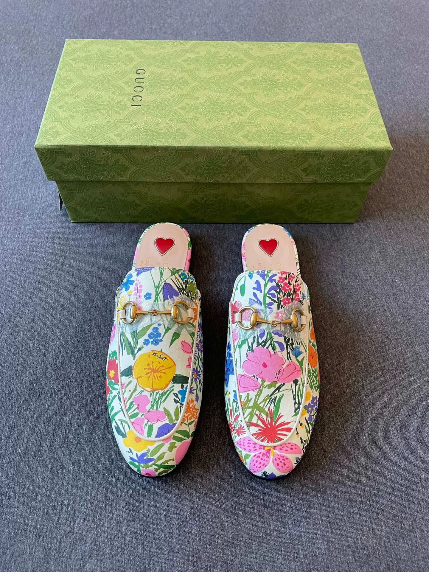 Gucci Gucci x Scott Horsebit Loafers Size US 5 / IT 35 - 1 Thumbnail