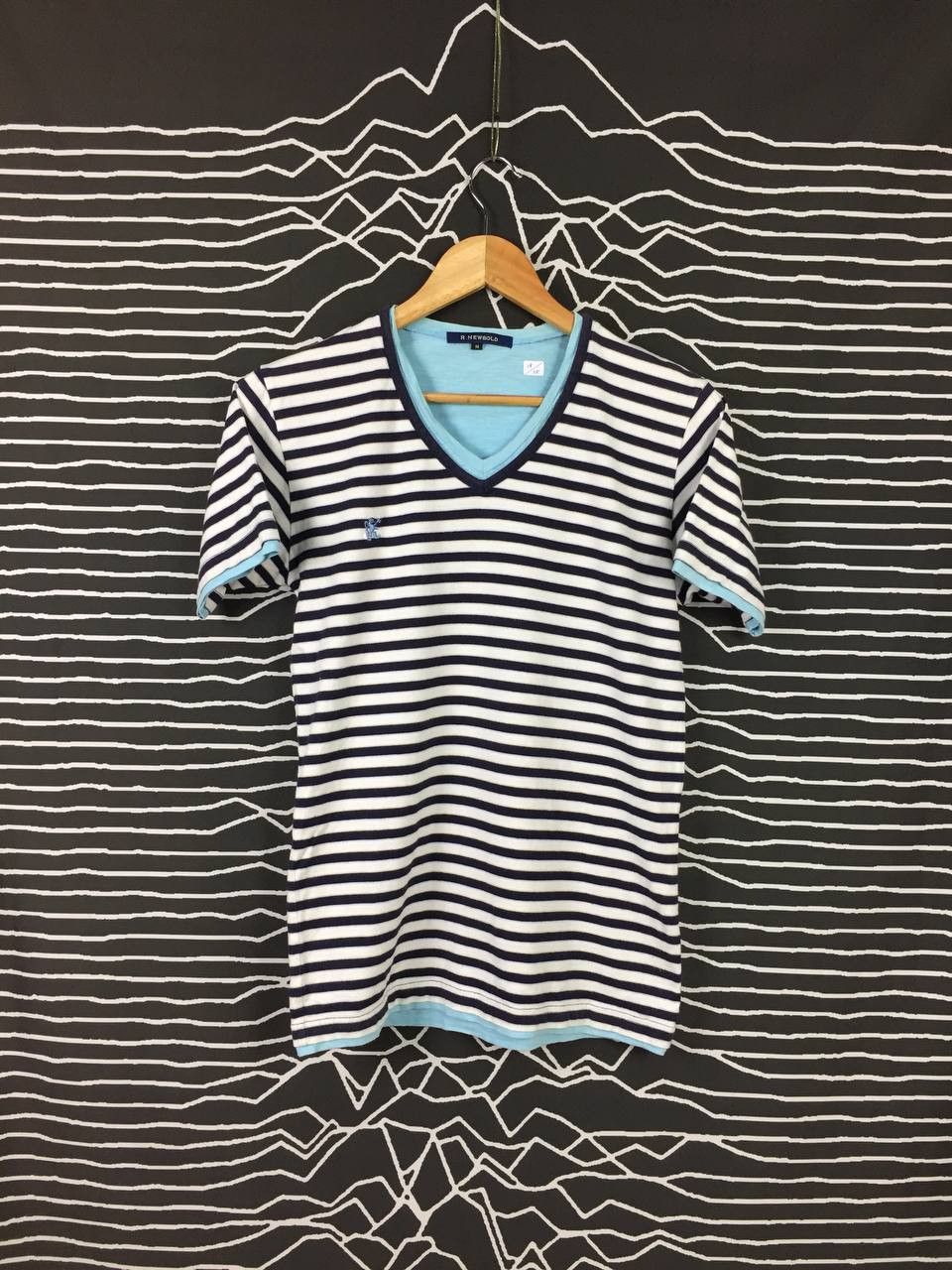 R.Newbold R.NEWBOLD Paul Smith Nautical Striped V-Neck Tee Size US S / EU 44-46 / 1 - 2 Thumbnail