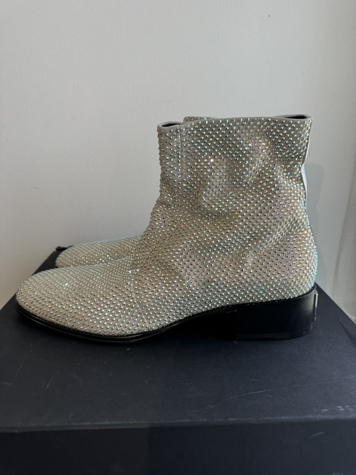 Dolce & Gabbana DOLCE & GABBANA Crystal DG Metal Logo Heels Leather Boot Size US 9 / EU 42 - 3 Thumbnail
