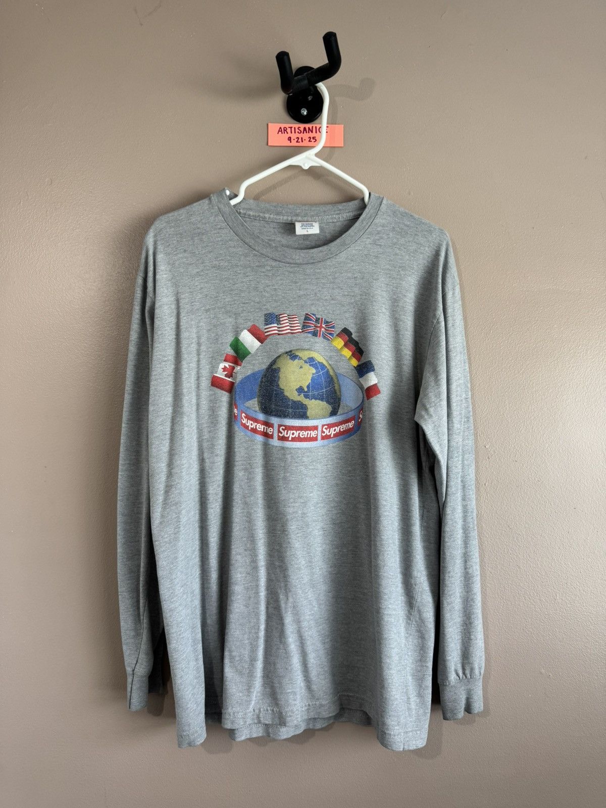 supreme Flags L/S Top Supreme 