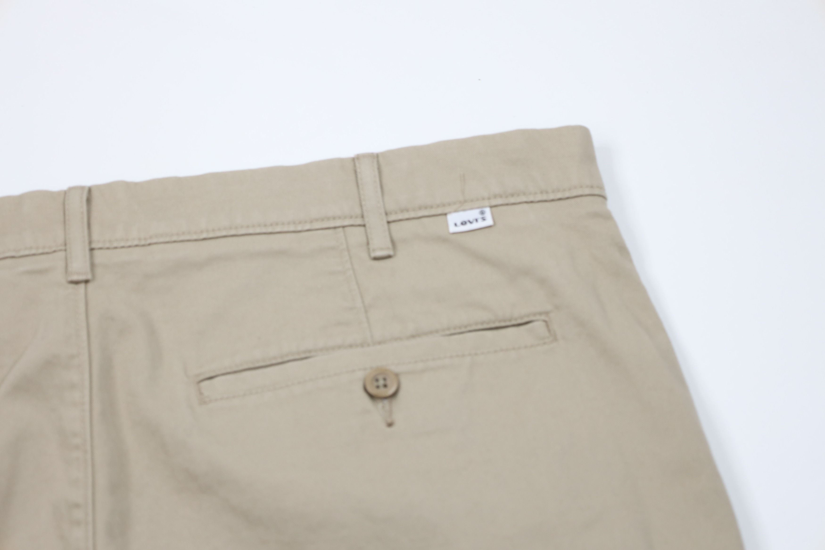 Levi's × Vintage Vintage Y2K Levis Relaxed Wide Leg Chino Pants Beige Size US 40 / EU 56 - 13 Thumbnail