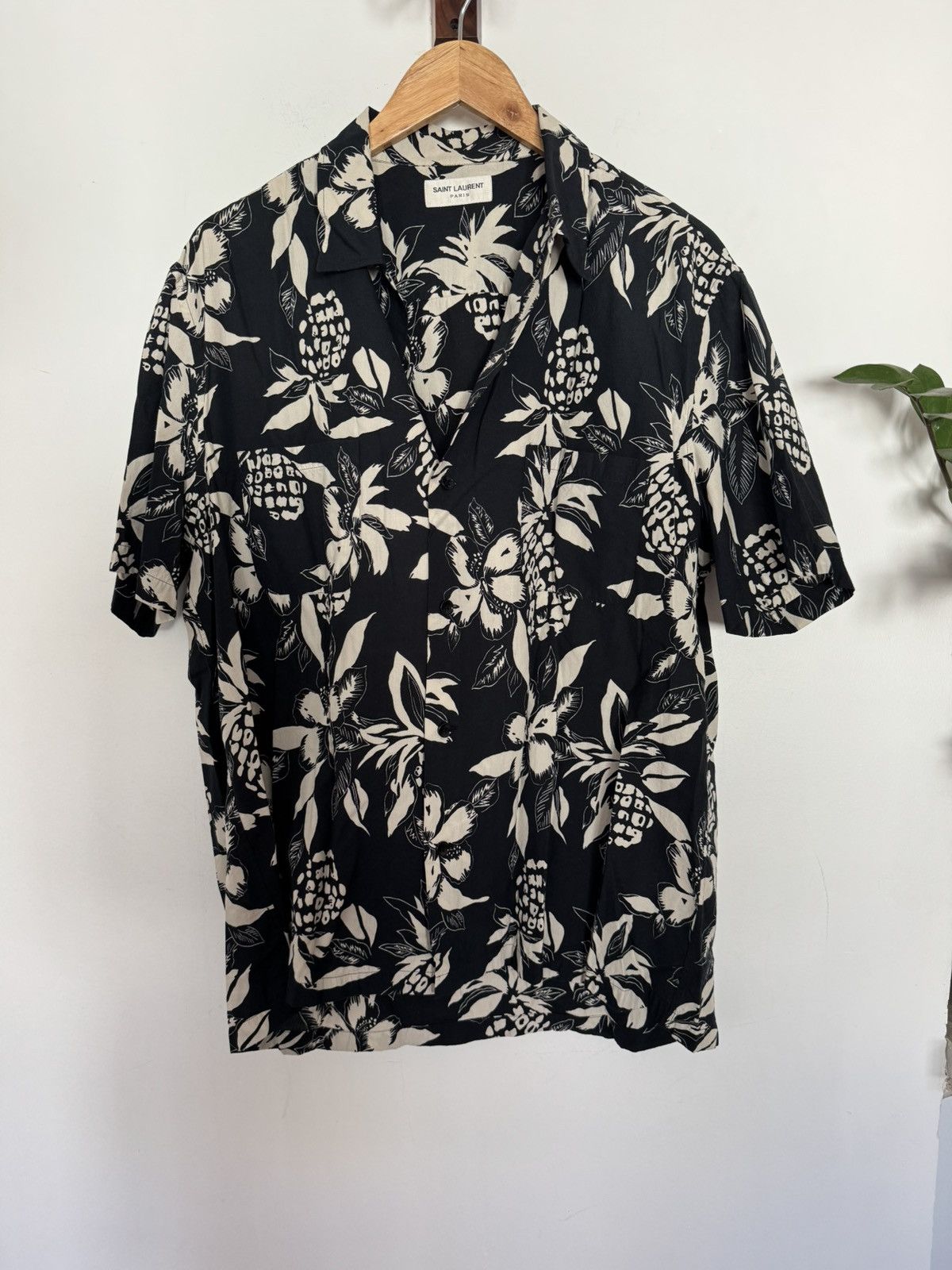 Saint Laurent Paris Hedi Floral Hibiscus Shirt Size US L / EU 52-54 / 3 - 1 Thumbnail