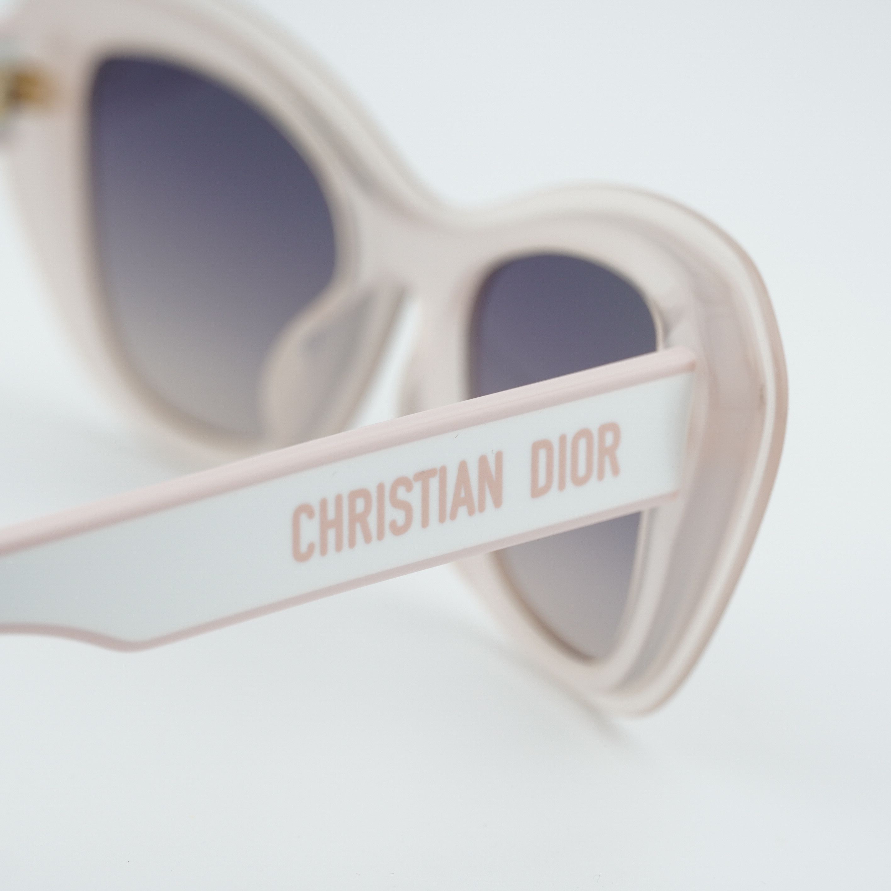 Dior Dior DIORPACIFIC B3U 40GL Sunglasses Pink Shield Frame Size ONE SIZE - 11 Thumbnail