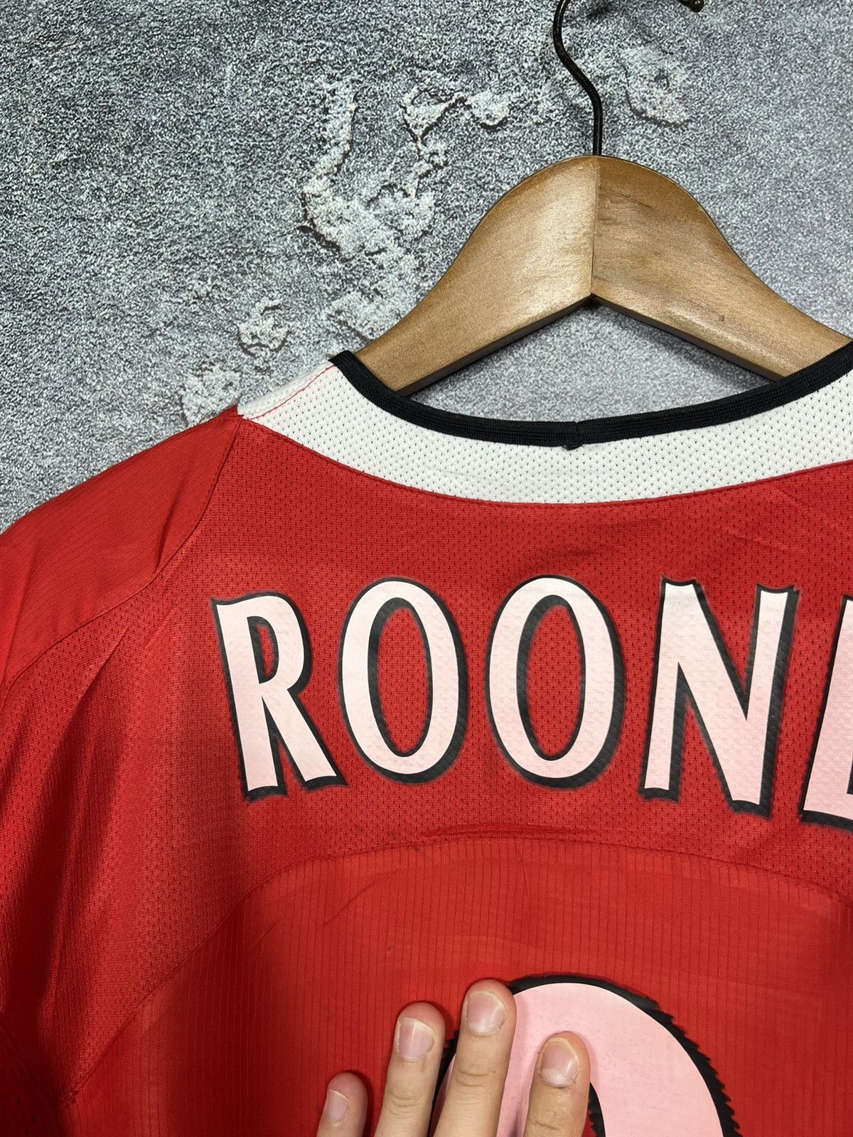 Nike Nike 2004/05 Manchester United #8 Rooney Jersey T-shirt Size US S / EU 44-46 / 1 - 16 Thumbnail