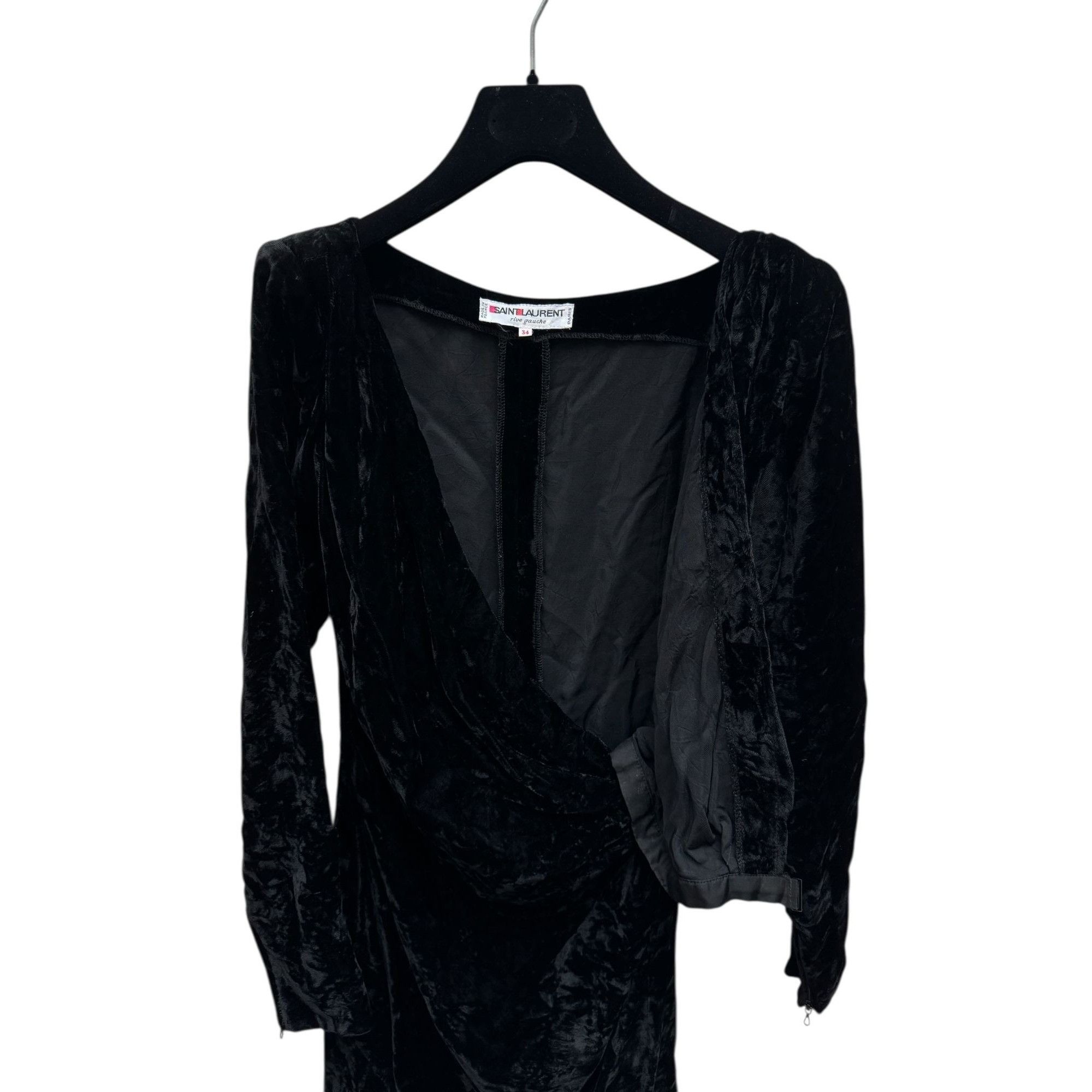 Yves Saint Laurent 1970s Black Velvet Wrap Dress Size XS / US 0-2 / IT 36-38 - 4 Thumbnail