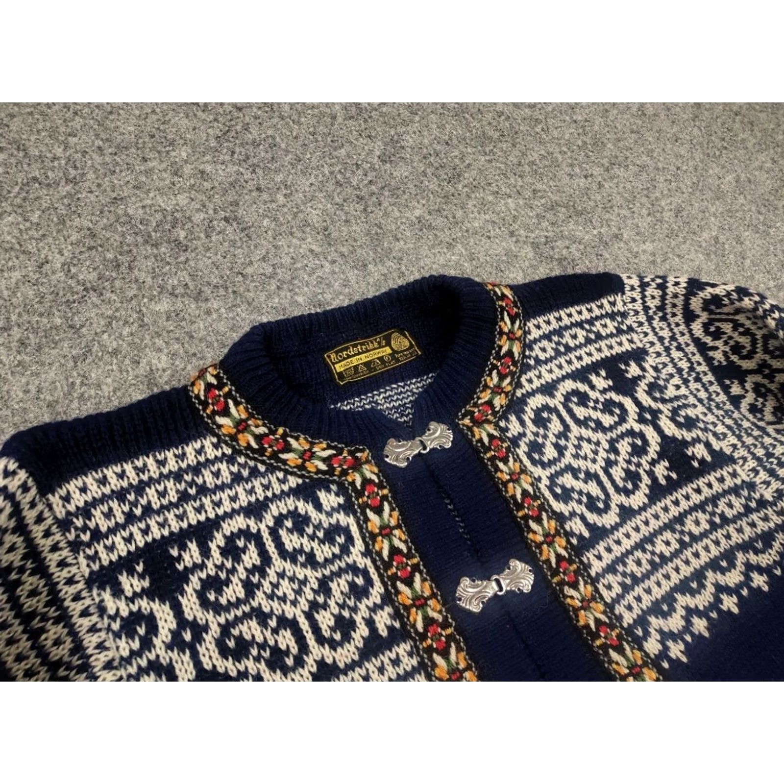 Vintage VINTAGE Nordstrikk Norwegian Wool Pattern Knit Cardigan sweater Men XS? No size? 90s Fair Isle Blue Wool Cardigan Size US M / EU 48-50 / 2 - 7 Thumbnail