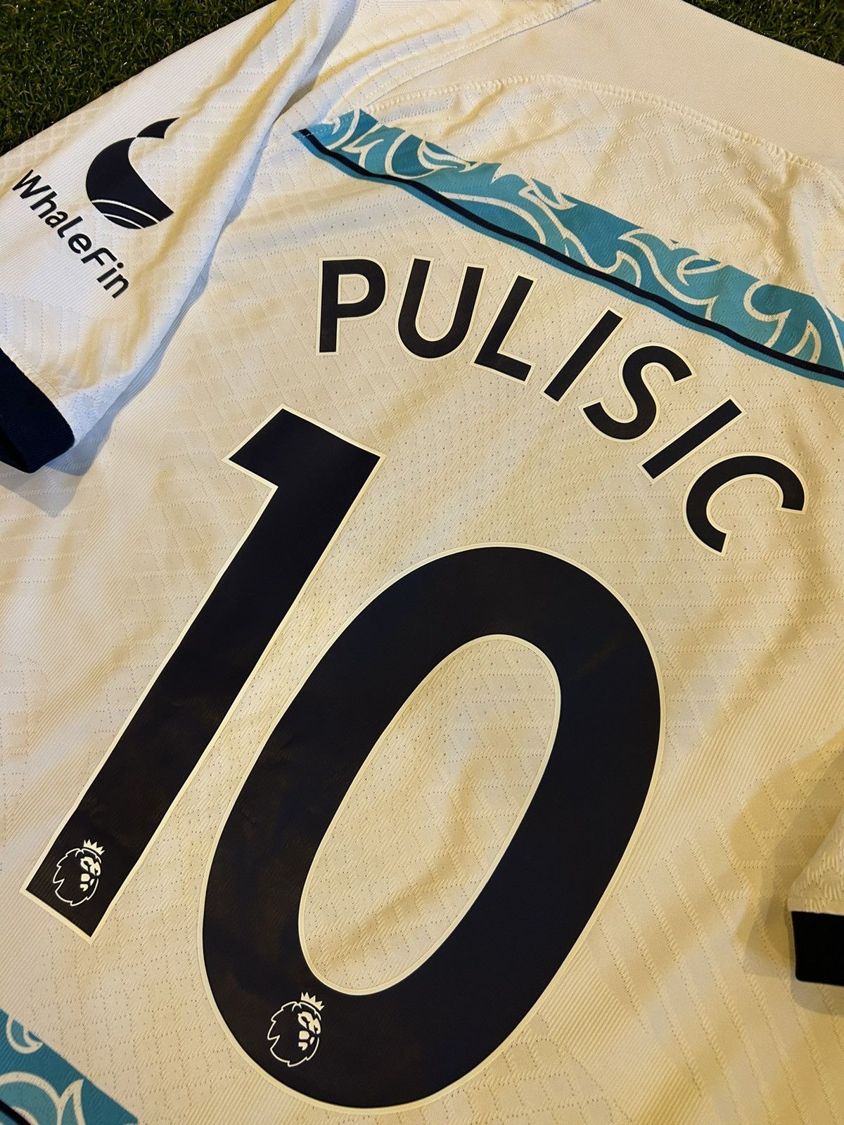 Nike 22/23 Chelsea Pulisic Away Shirt Size US L / EU 52-54 / 3 - 9 Thumbnail