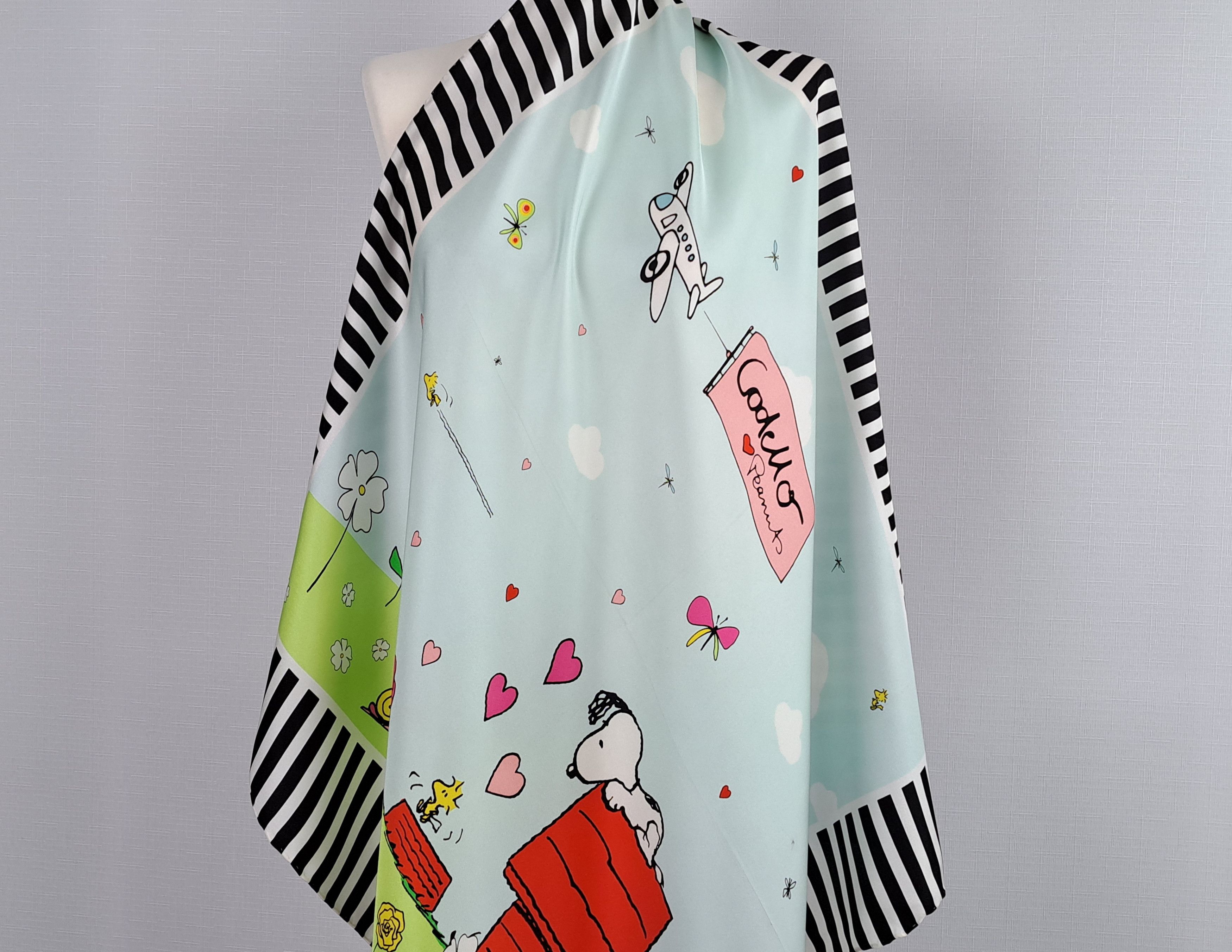 Designer CODELLO Loves Peanuts - Snoopy - funy silk scarf. Size ONE SIZE - 7 Thumbnail