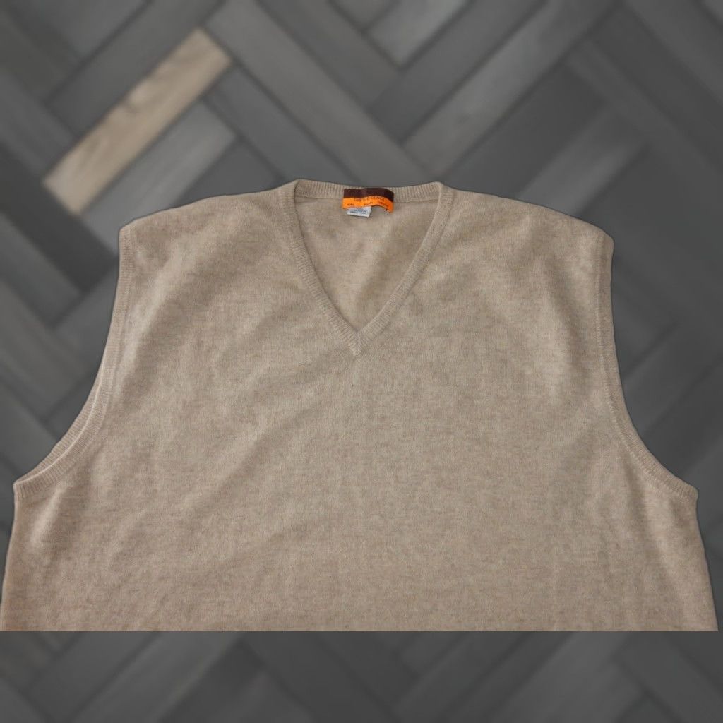 Vintage VINTAGE Davide Cenci Cashmere Vest Men 4XL Beige Italy Men Size US XXL / EU 58 / 5 - 1 Thumbnail