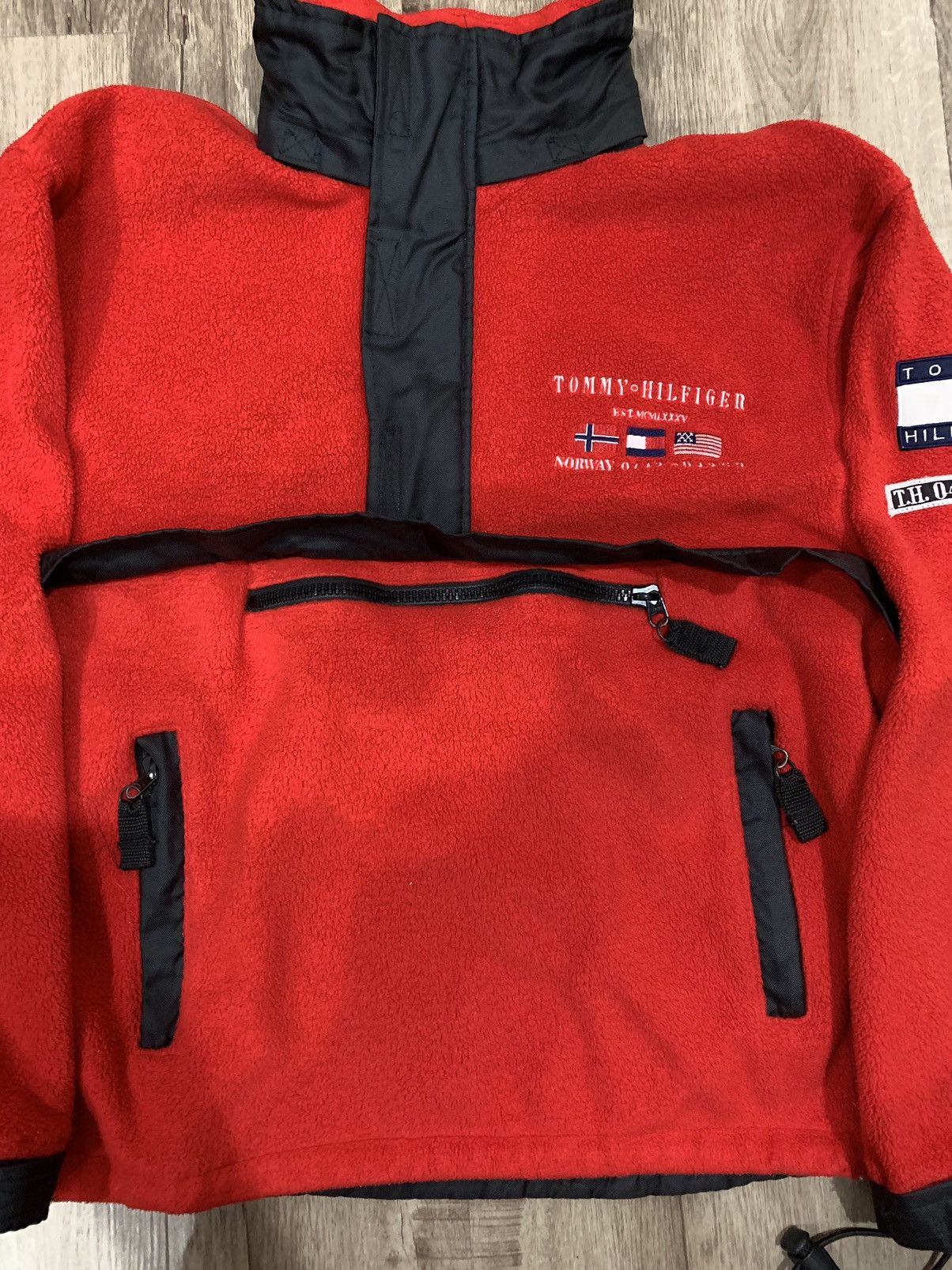 Tommy Hilfiger × Vintage 90s Red T.H.A. Tommy Hilfiger Fleece 1/4 zip up Size US L / EU 52-54 / 3 - 3 Thumbnail