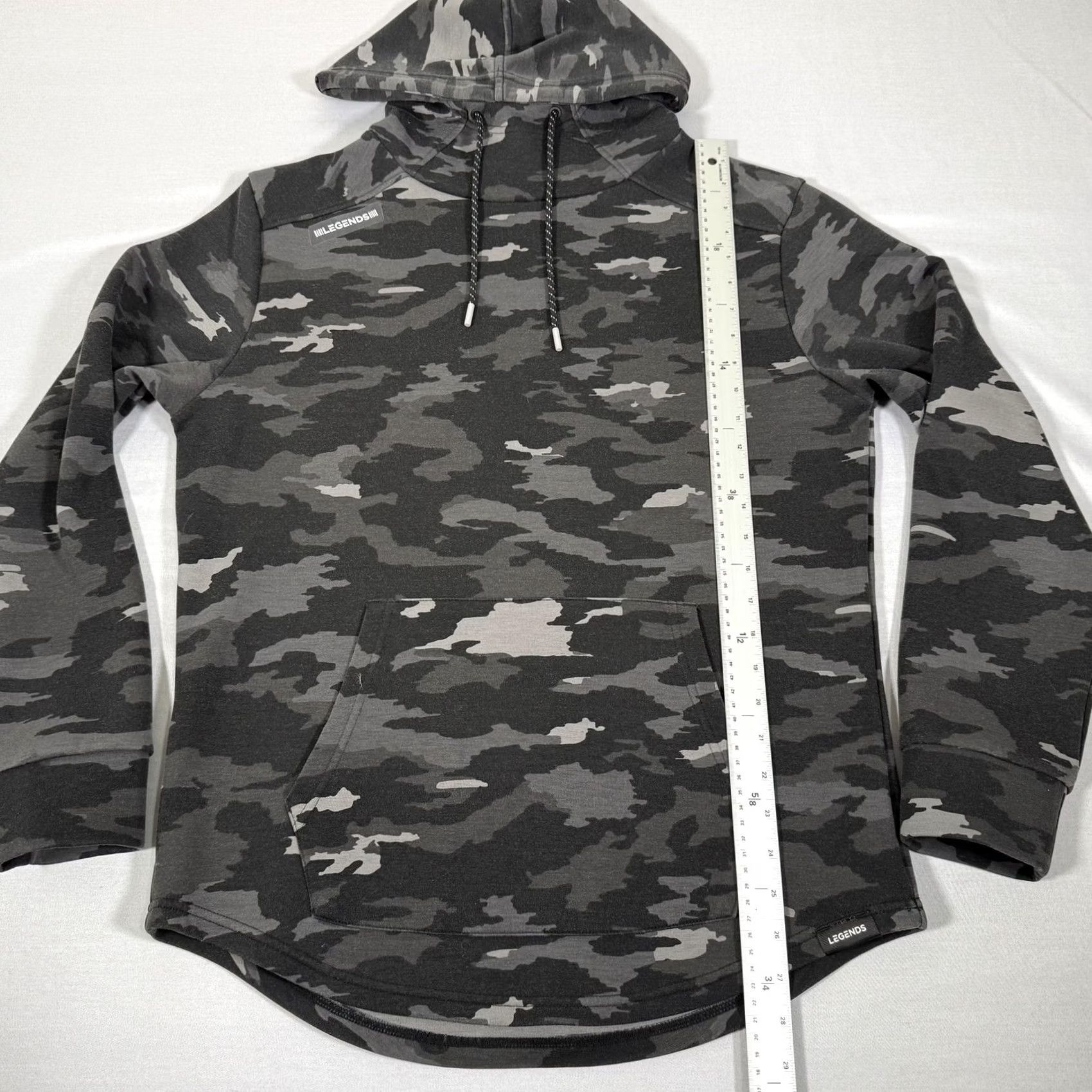 Vintage Legends Hoodie Mens M Gray Camo Pullover Crew Neck Stretch Knit Logo Front Pocket All Seasons Size US M / EU 48-50 / 2 - 6 Thumbnail
