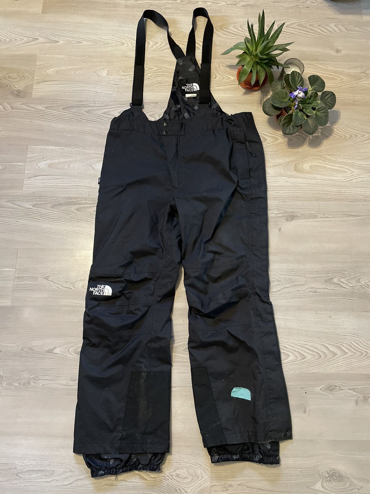 VINTAGE North Face discount Pants Mens Small Black Snow Bib Ski Goretex Logo 90s