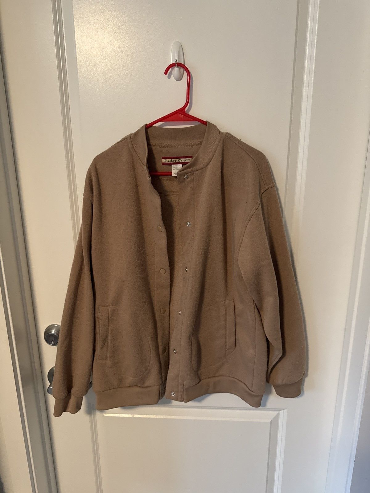 Other Tudor Court bomber Size US L / EU 52-54 / 3 - 1 Thumbnail