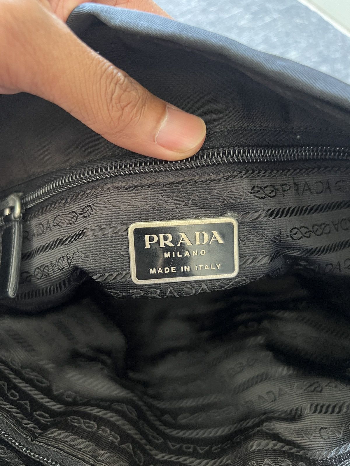 Prada Prada Crossbody Bag Size ONE SIZE - 8 Thumbnail