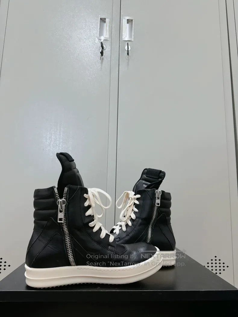 Rick Owens Rick Owens Pure Black Leather Inverted Triangle Size US 4.5 / IT 34.5 - 5 Thumbnail