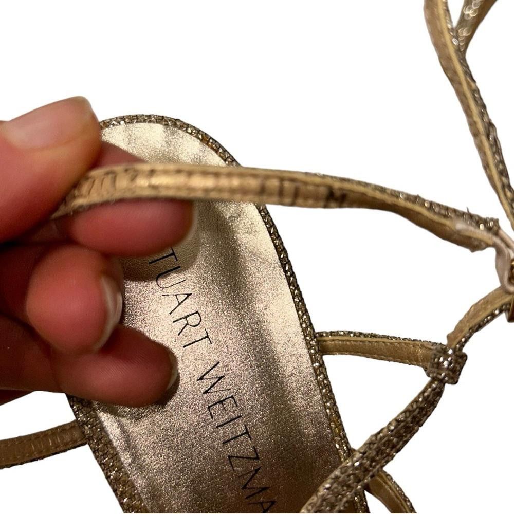 Stuart Weitzman Stuart Weitzman l Turning Up Strappy Gold Glitter Sandal 10 Size US 10 / IT 40 - 8 Thumbnail