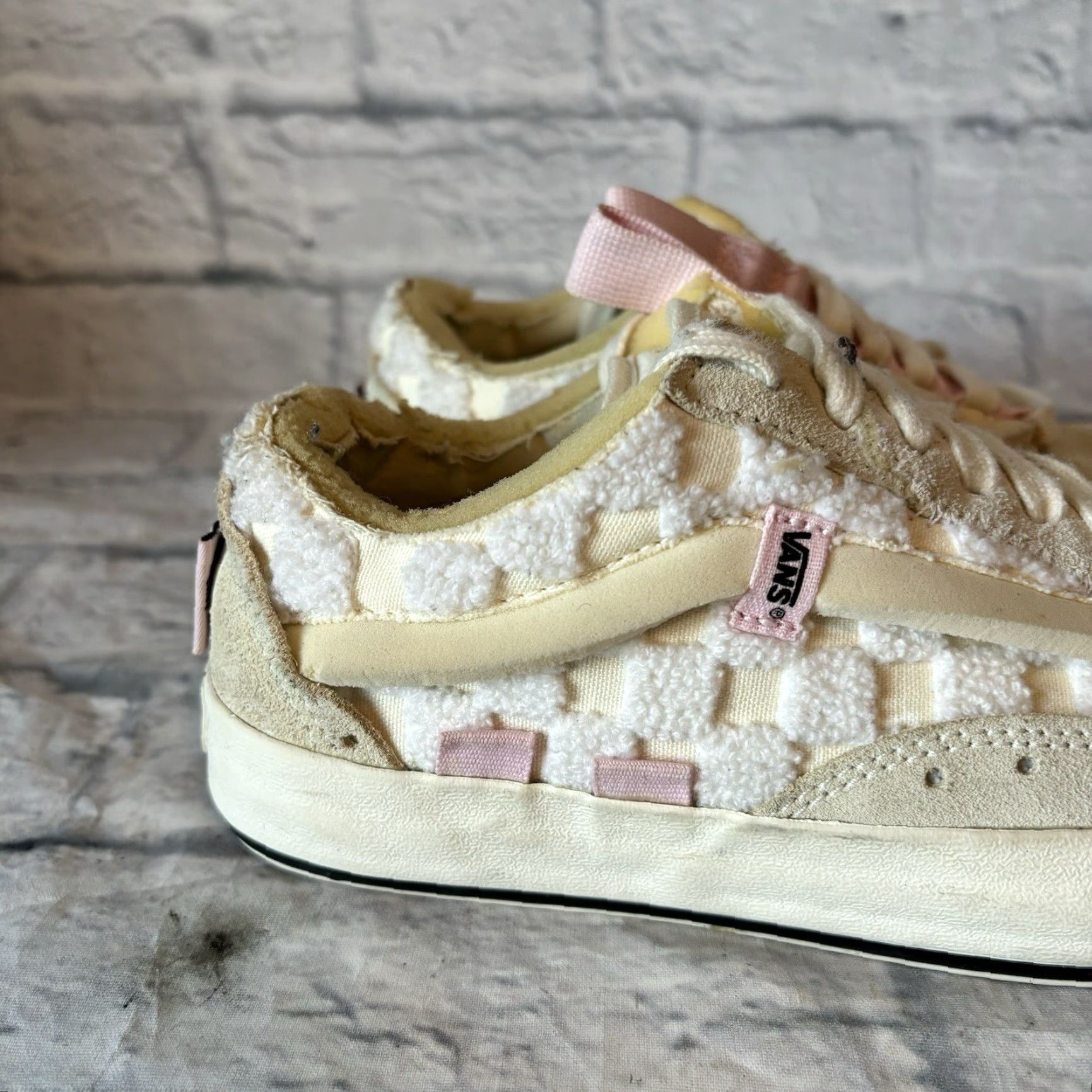 Vans VANS Old Skool Cap LX Deconstructed Cream Pink Regrind Shoes Women’s Size 7 Size ONE SIZE - 3 Thumbnail