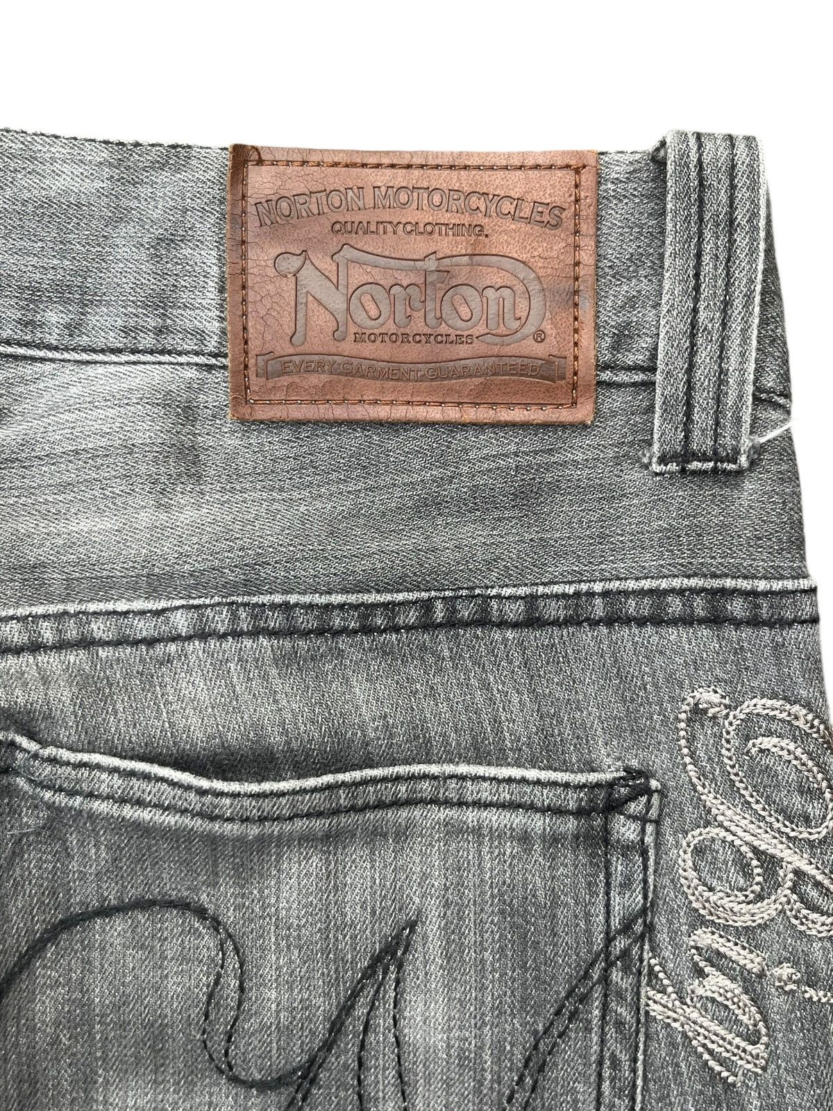 Indian Motorcycle × Norton Vintage Y2K Made in Usa Norton Motorcycle Distressed Jeans Size US 31 - 7 Thumbnail