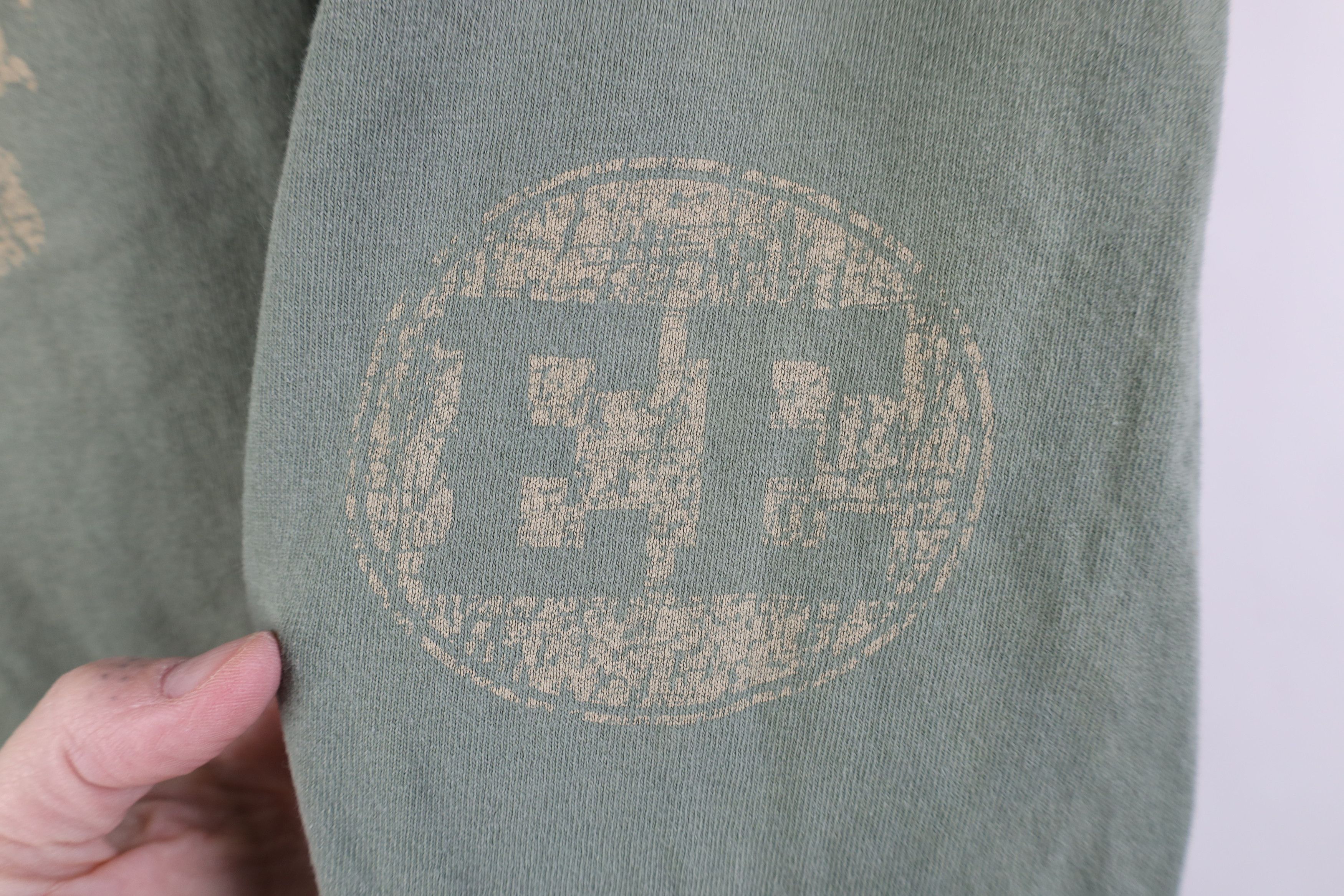 Vintage Vintage 90s Lion EE Long Sleeve T-Shirt Green Cotton Size US XL / EU 56 / 4 - 4 Thumbnail