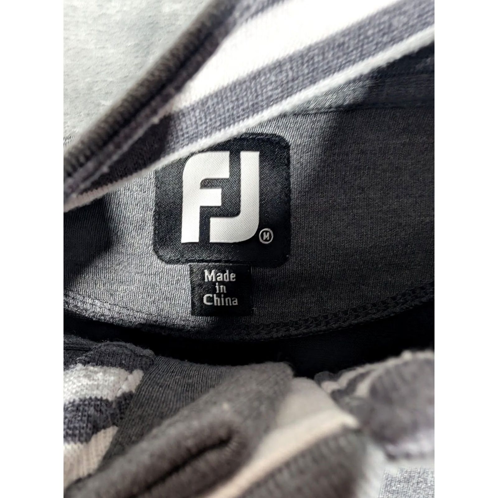 Footjoy FootJoy Pullover Mens M Gray Quarter Zip Golf WP Logo Lightweight Long Sleeve Mock Neck Zip Men’s Casual Activewear Shirt Size US M / EU 48-50 / 2 - 6 Thumbnail