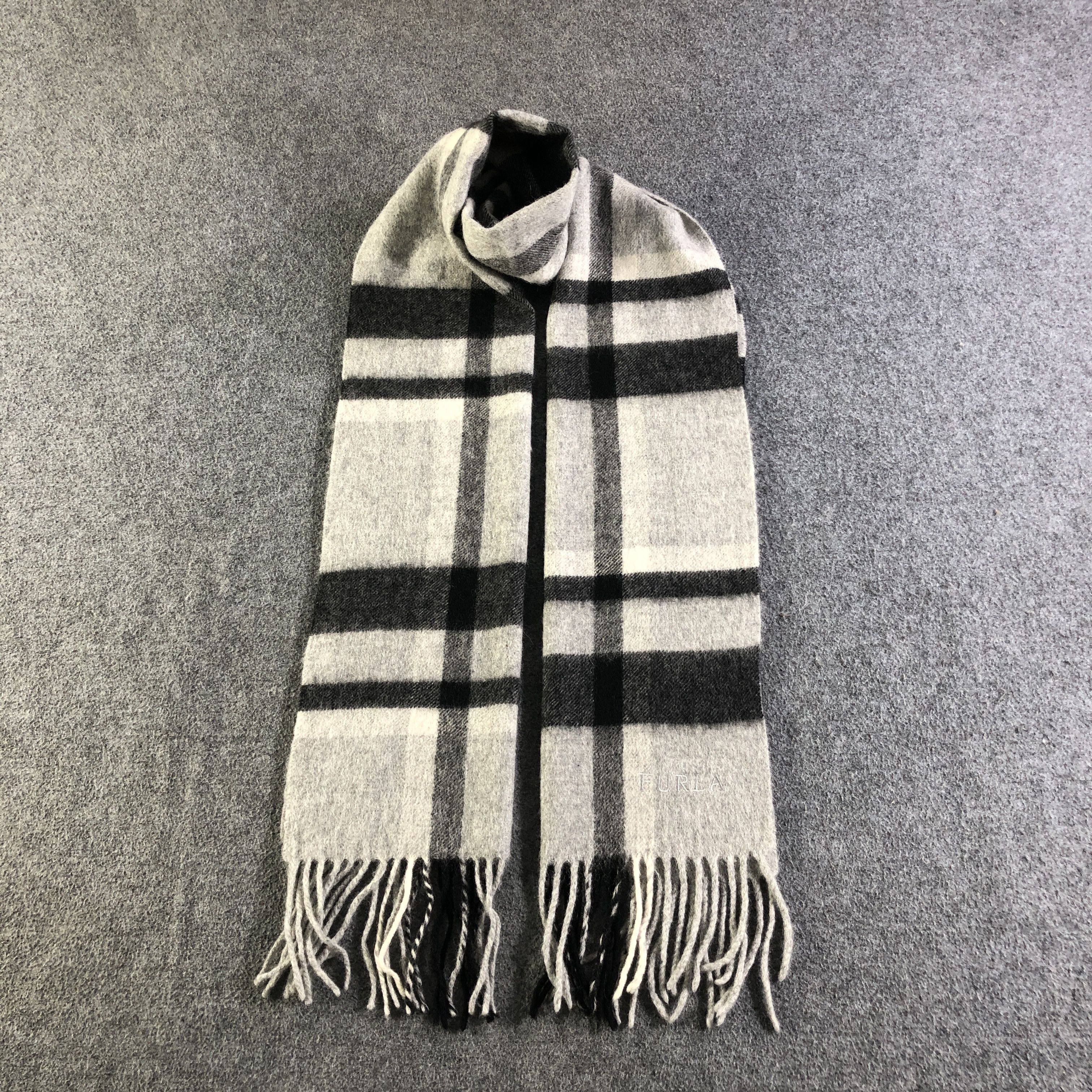 Furla Furla Wool Scarf Muffler Neckwear V2774 Size ONE SIZE - 1 Thumbnail